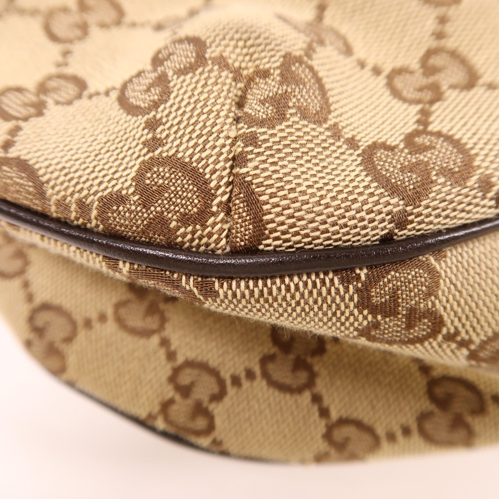 GUCCI 帆布Shoulder Bag金扣肩背袋棕色