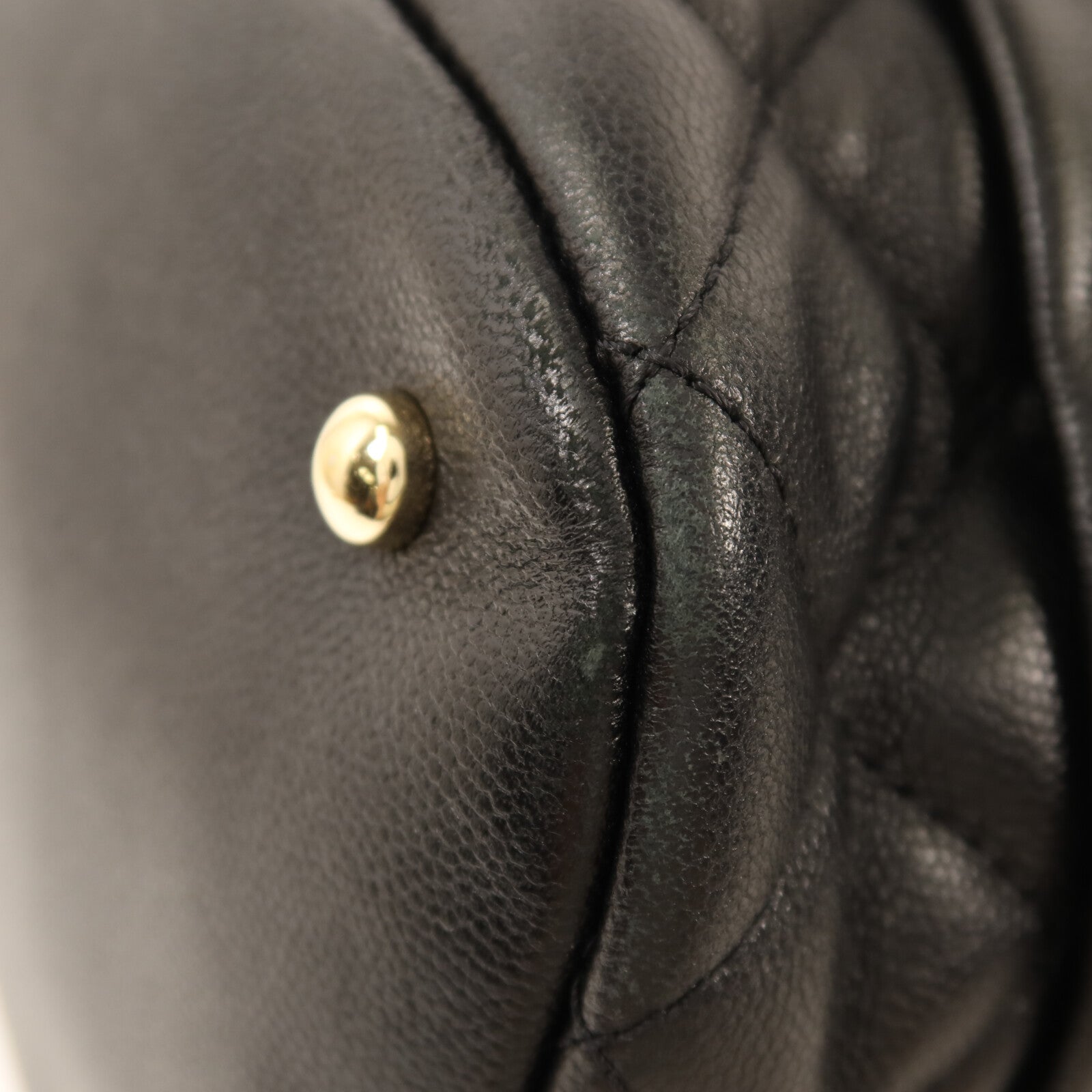 CHANEL 牛皮皮革Bucket Bag金扣鏈帶手挽肩背兩用袋