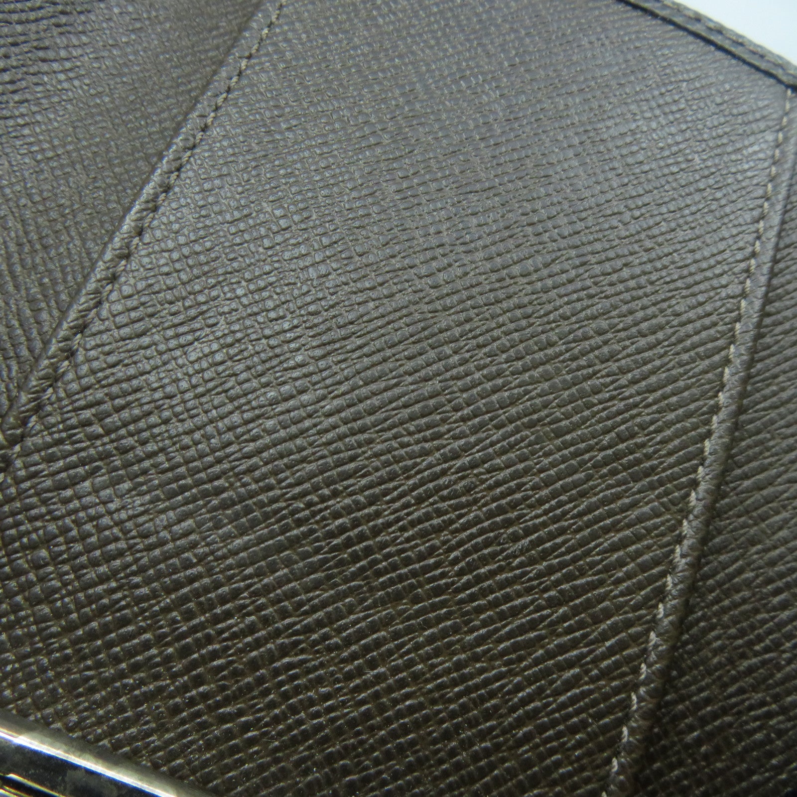 LOUIS VUITTON 【激減優惠】Taiga 6 Key Holder銀扣鎖匙包啡色