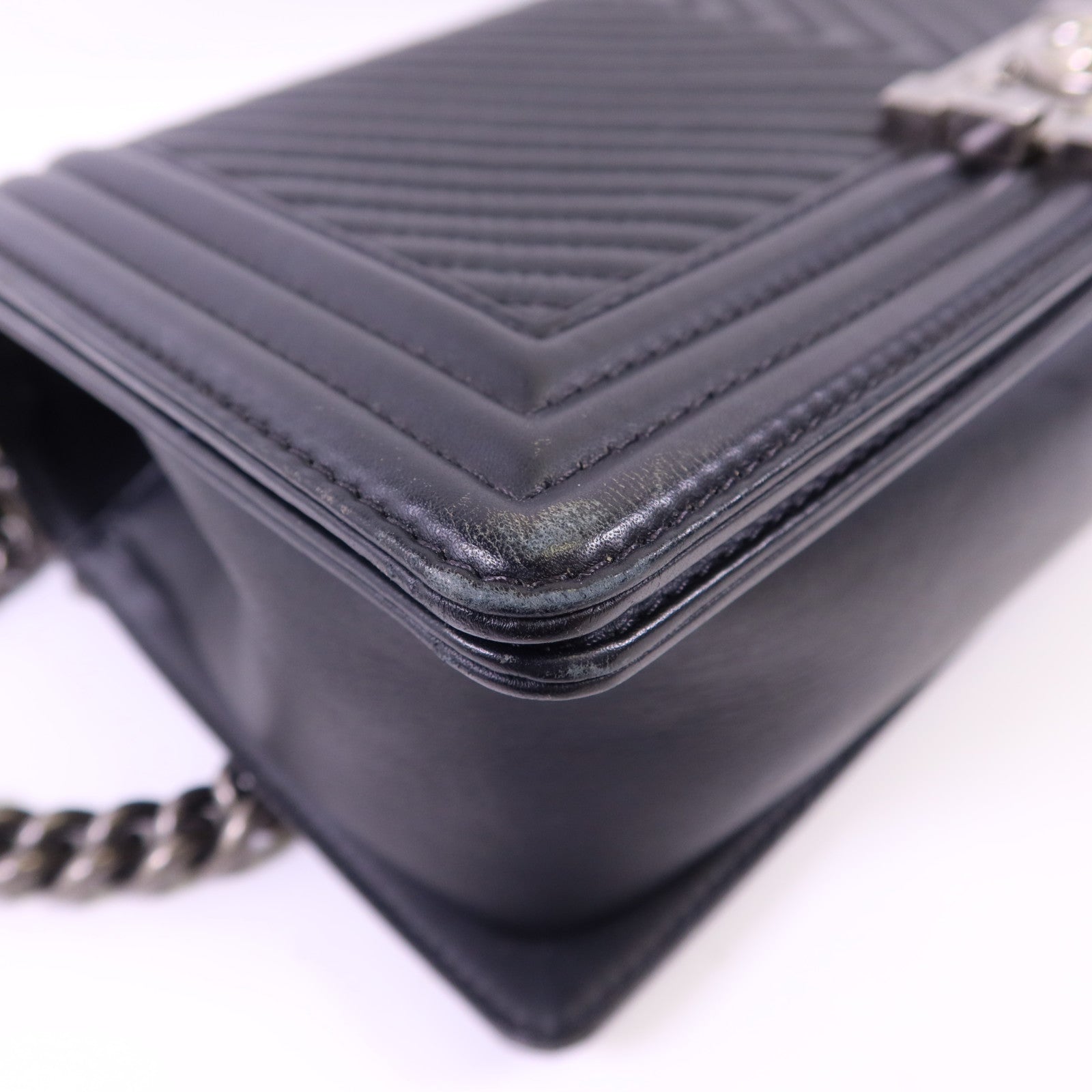 CHANEL 羊皮皮革Boy 25銀扣肩背袋