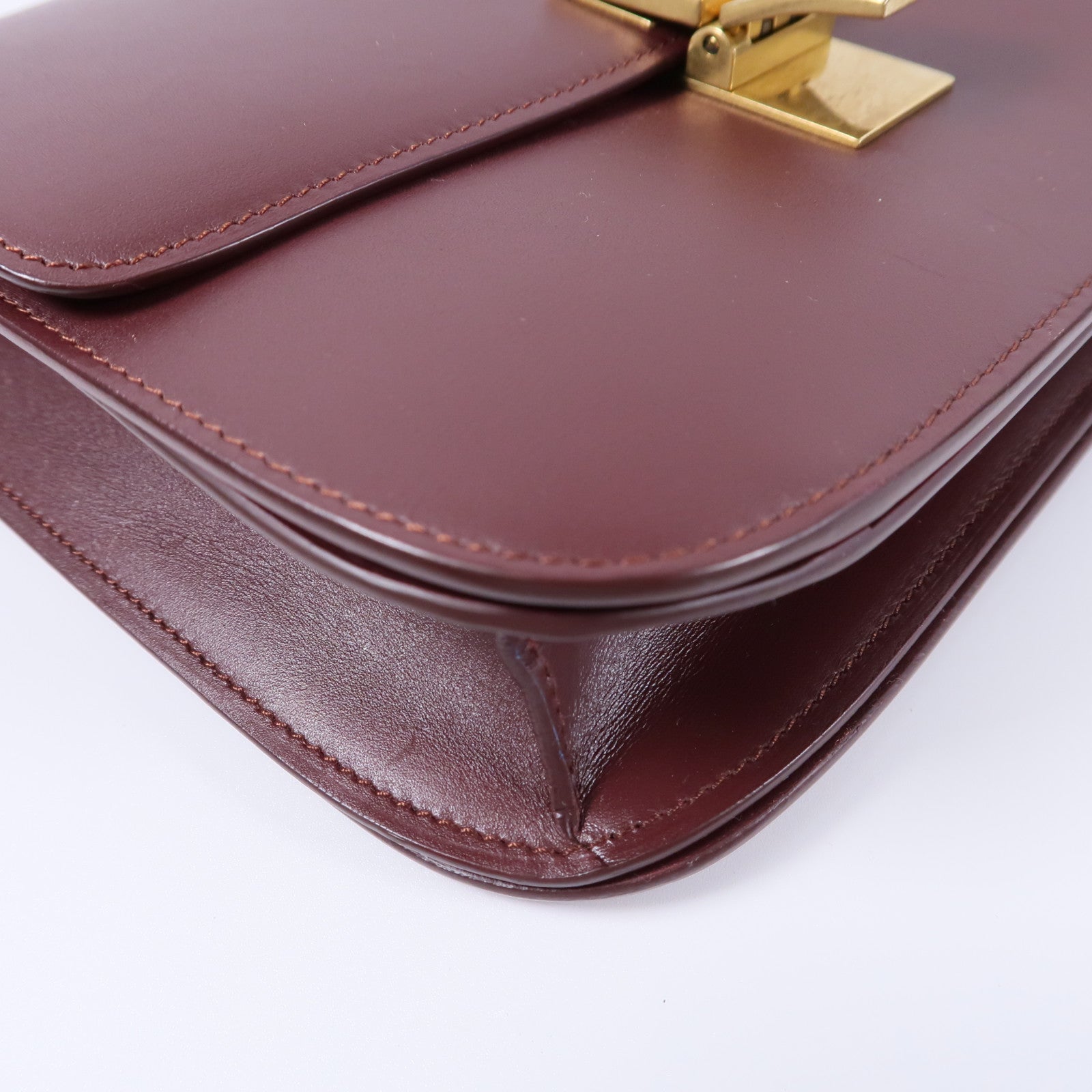 CELINE 牛皮皮革Classic Box Medium肩背袋