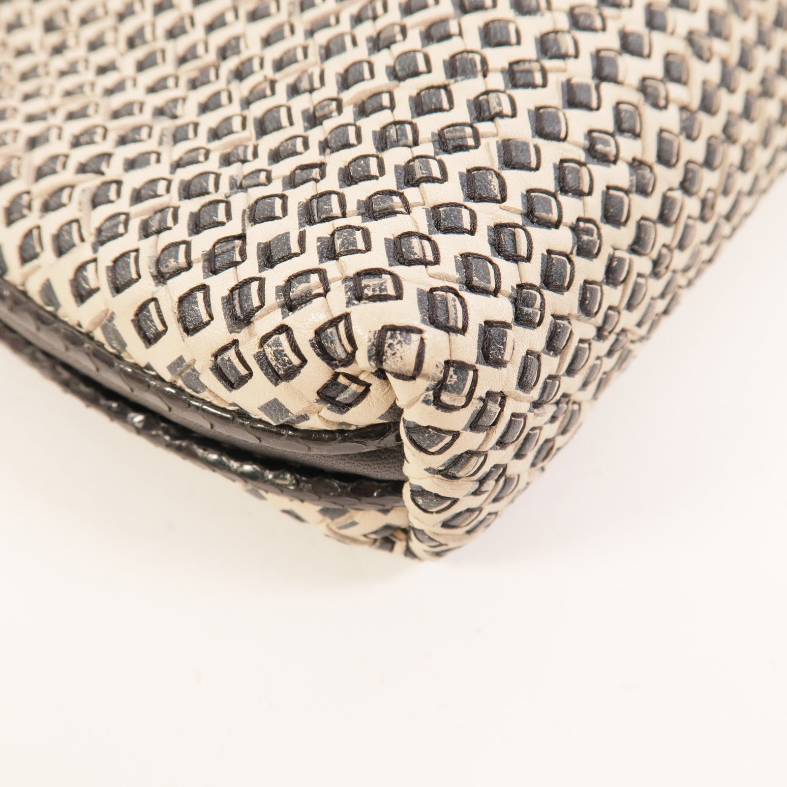 BOTTEGA VENETA 牛皮皮革Shoulder Bag肩背袋