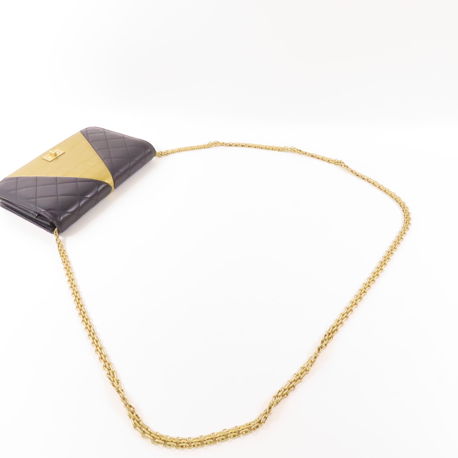 CHANEL 牛皮/羊皮皮革2.55金扣鏈帶肩背袋