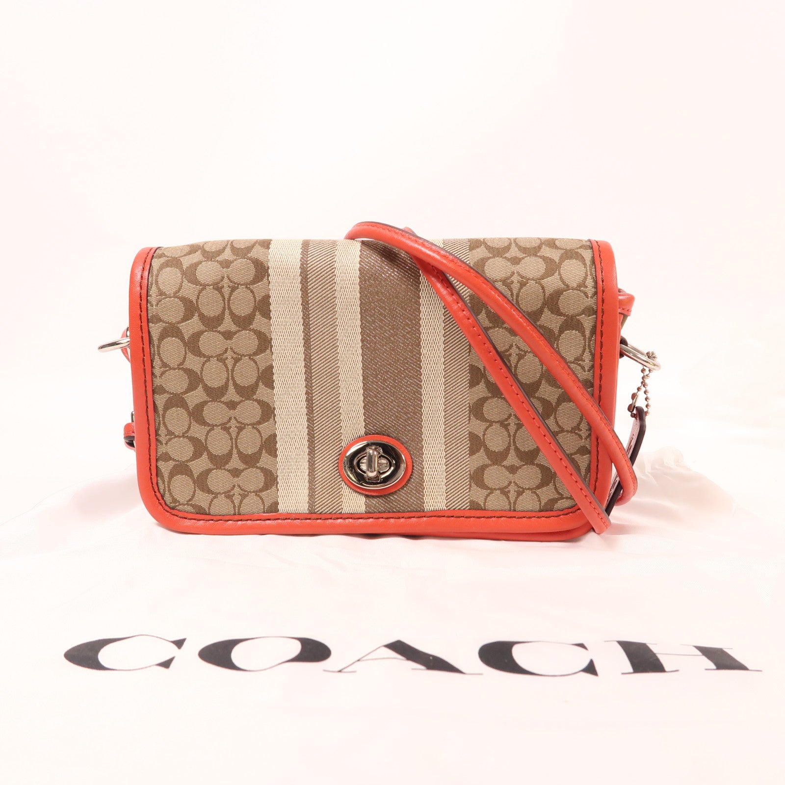 COACH 帆布/牛皮皮革Shoulder Bag銀扣肩背袋