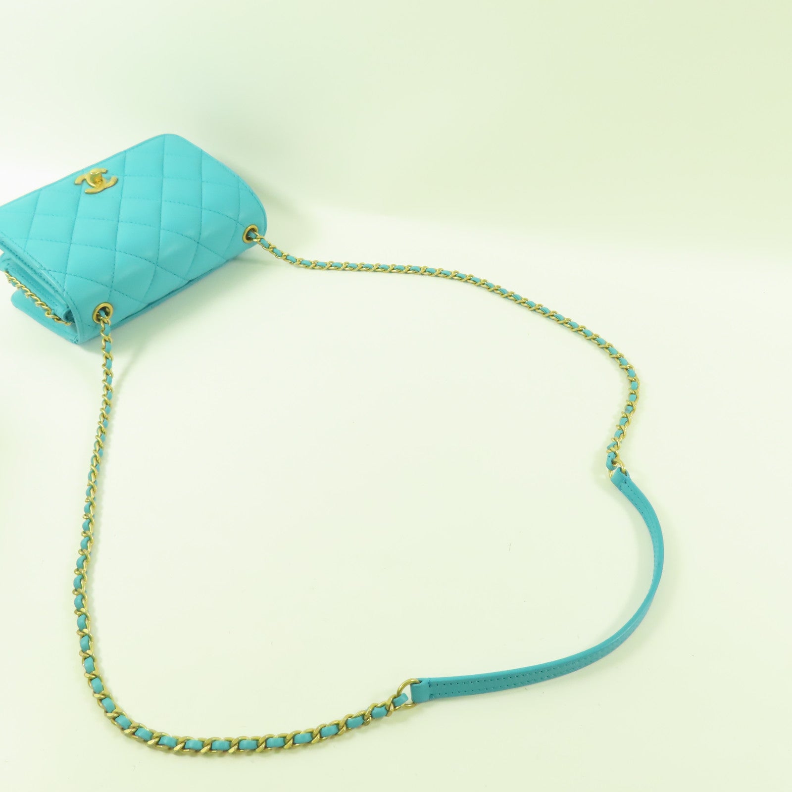 CHANEL 【激減優惠】牛皮皮革Chain Shoulder金扣鏈帶肩背袋