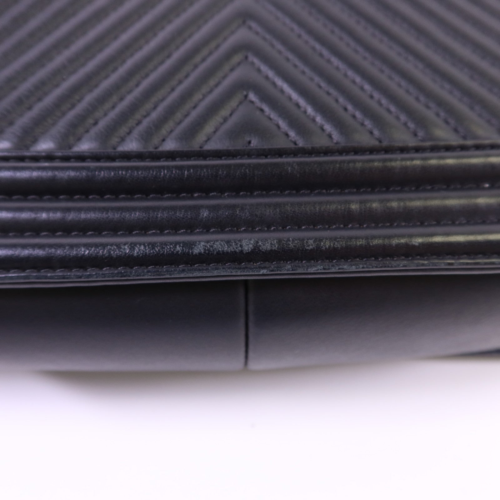 CHANEL 羊皮皮革Boy 25銀扣肩背袋