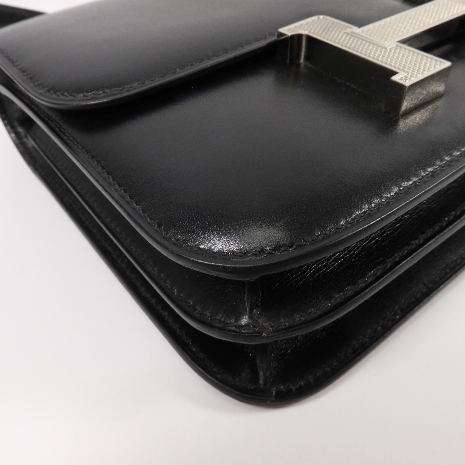 HERMES Box皮革Constance Mini肩背袋Noir