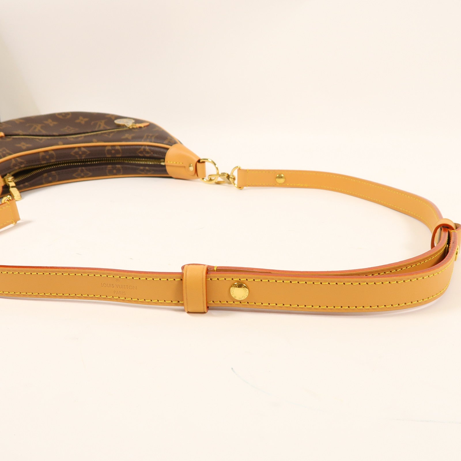LOUIS VUITTON Monogram Loop PM金扣手挽肩背兩用袋啡色