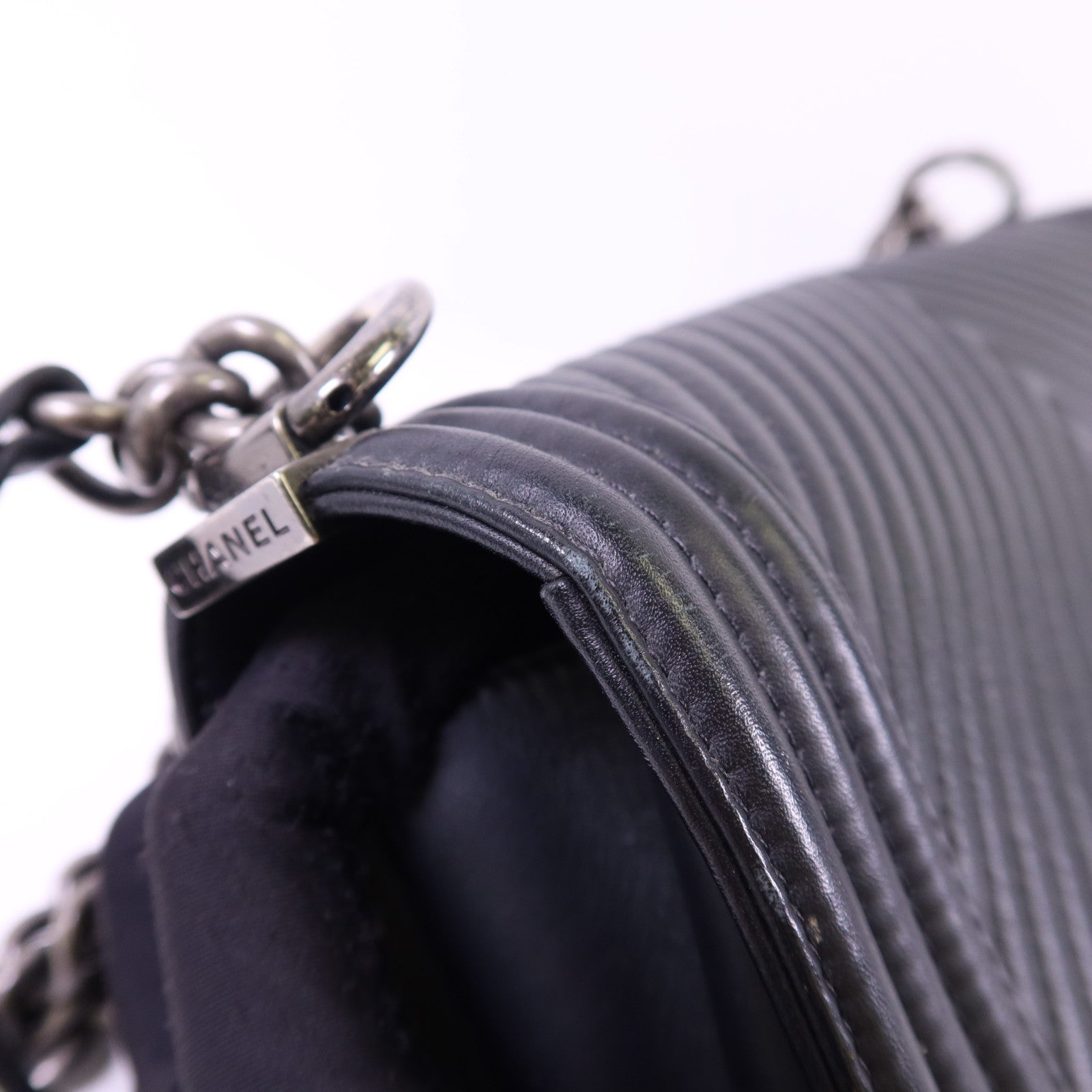 CHANEL 羊皮皮革Boy 25銀扣肩背袋