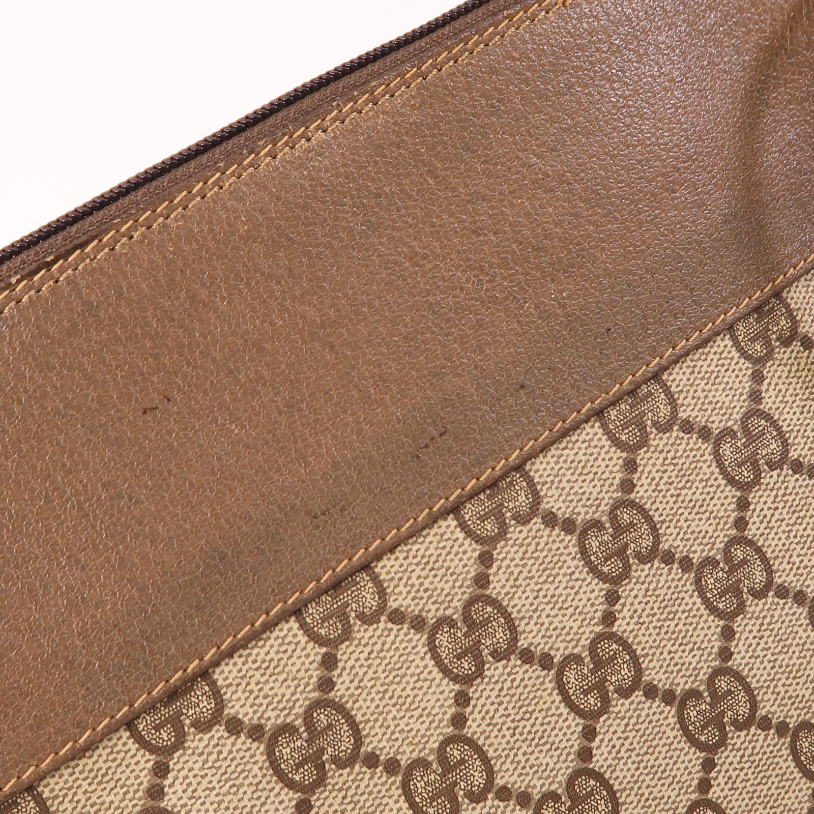 GUCCI 【激減優惠】塗層帆布Vintage Shoulder Bag金扣肩背袋