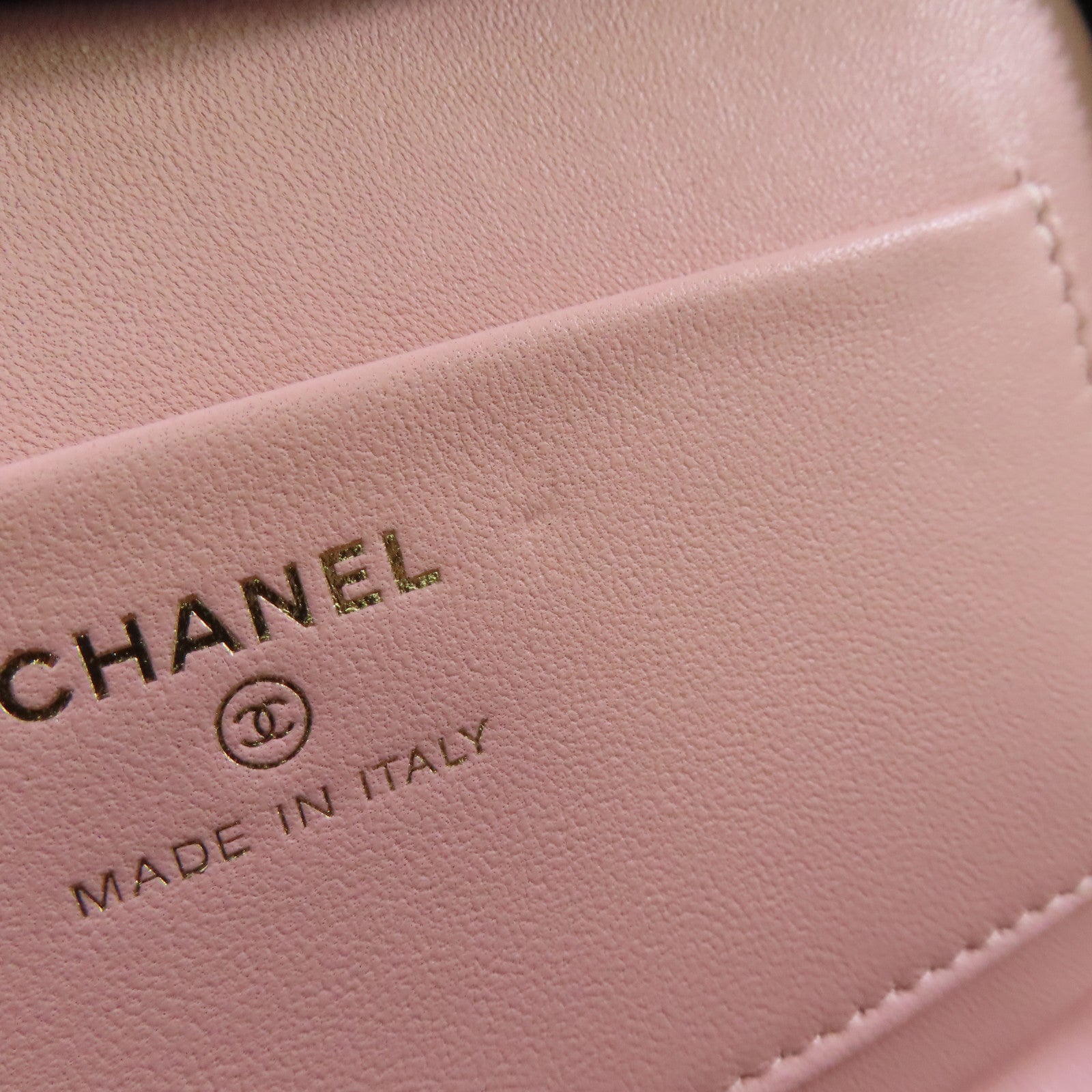 CHANEL 【激減優惠】漆皮皮革Vanity Case金扣鏈帶手挽肩背兩用袋