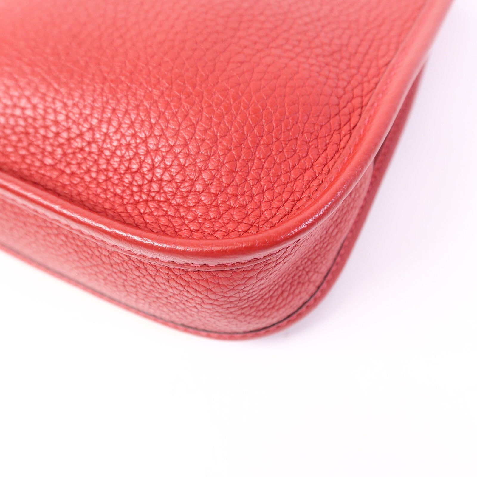 HERMES Clemence皮革Evelyne TPM肩背袋Rouge Vif
