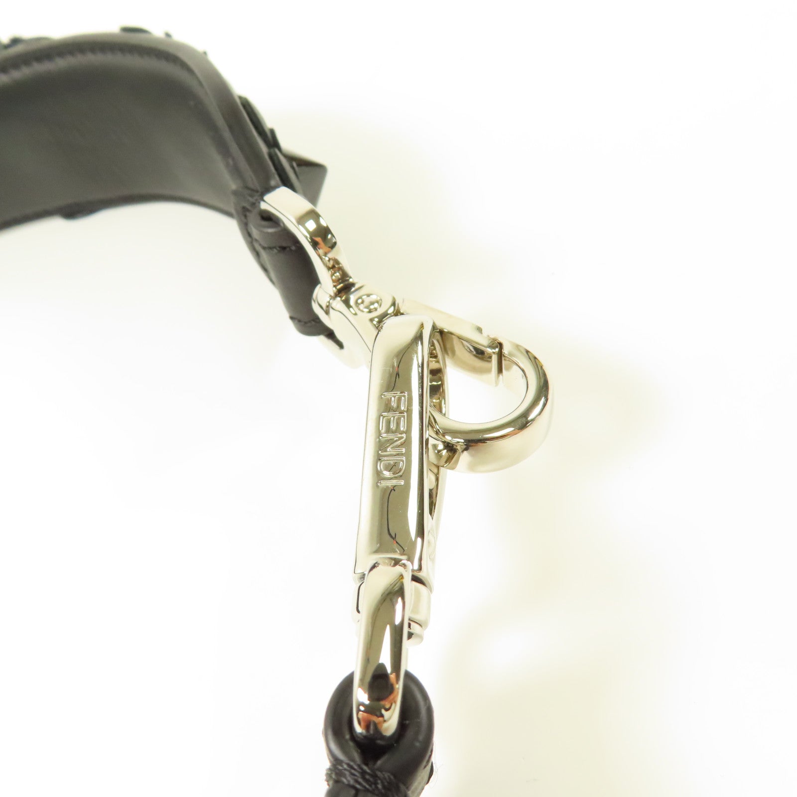 FENDI 牛皮皮革Shoulder Strap銀扣肩背帶