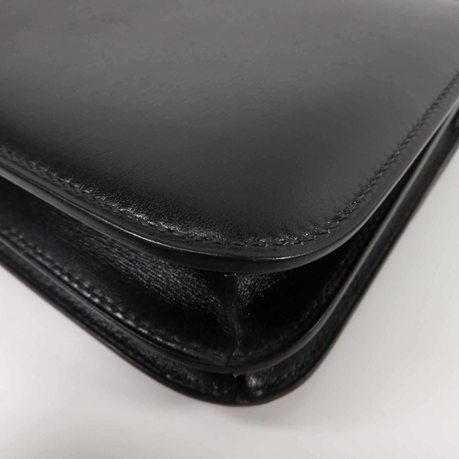 HERMES Box皮革Constance Mini肩背袋Noir