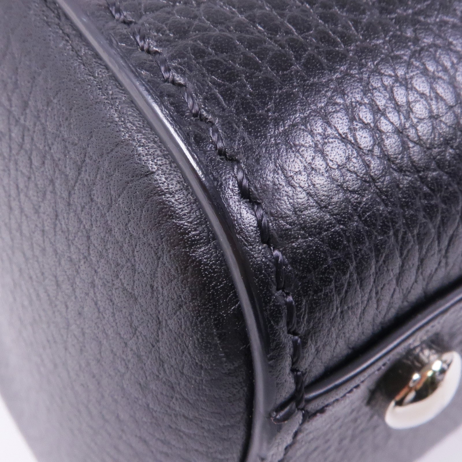 CHANEL 牛皮皮革Handbag銀扣手挽袋
