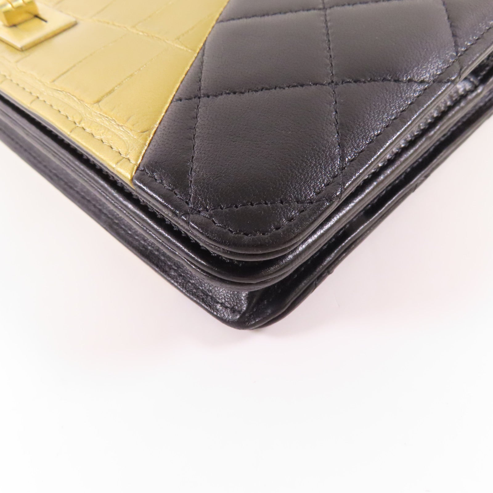 CHANEL 牛皮/羊皮皮革2.55金扣鏈帶肩背袋