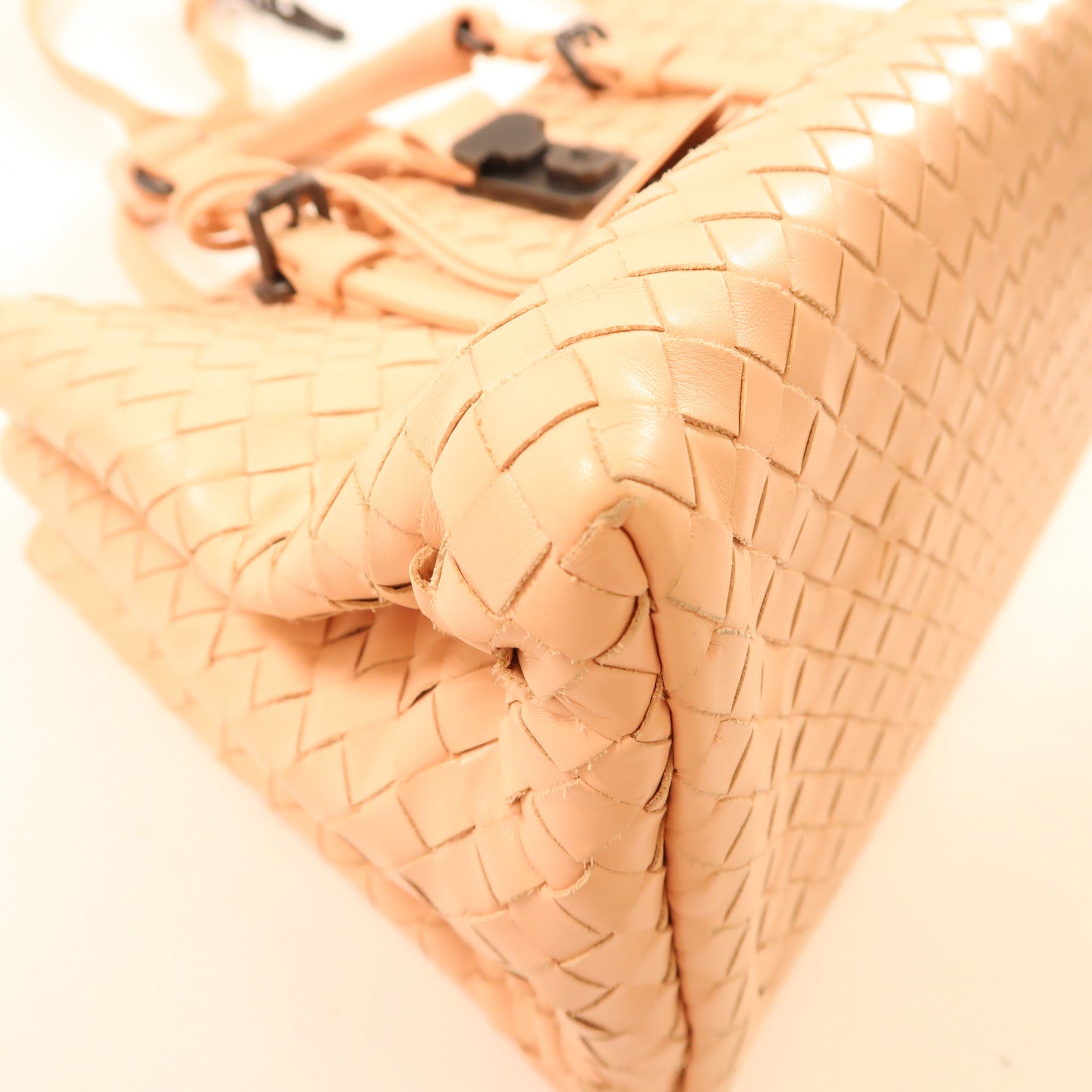 BOTTEGA VENETA 牛皮皮革2 Way Shoulder黑扣手挽肩背兩用袋