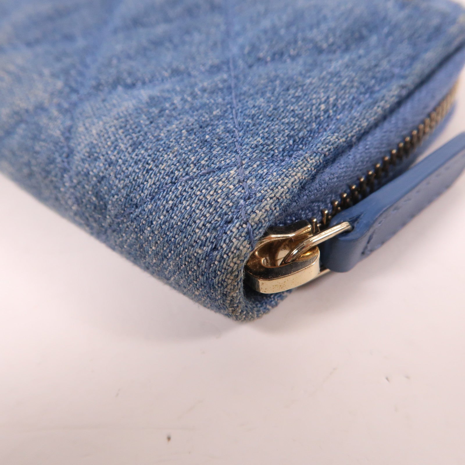 CHANEL 【激減優惠】菱格牛仔布Chain Shoulder Bag金扣鏈帶肩背袋藍色