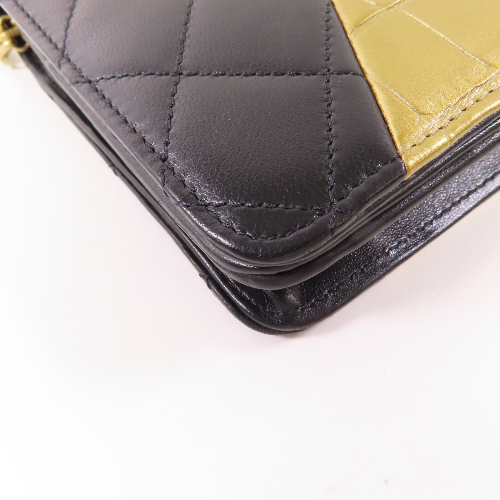 CHANEL 牛皮/羊皮皮革2.55金扣鏈帶肩背袋