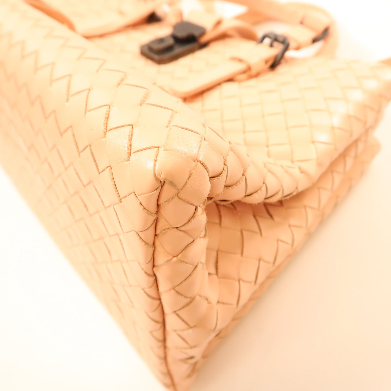BOTTEGA VENETA 牛皮皮革2 Way Shoulder黑扣手挽肩背兩用袋