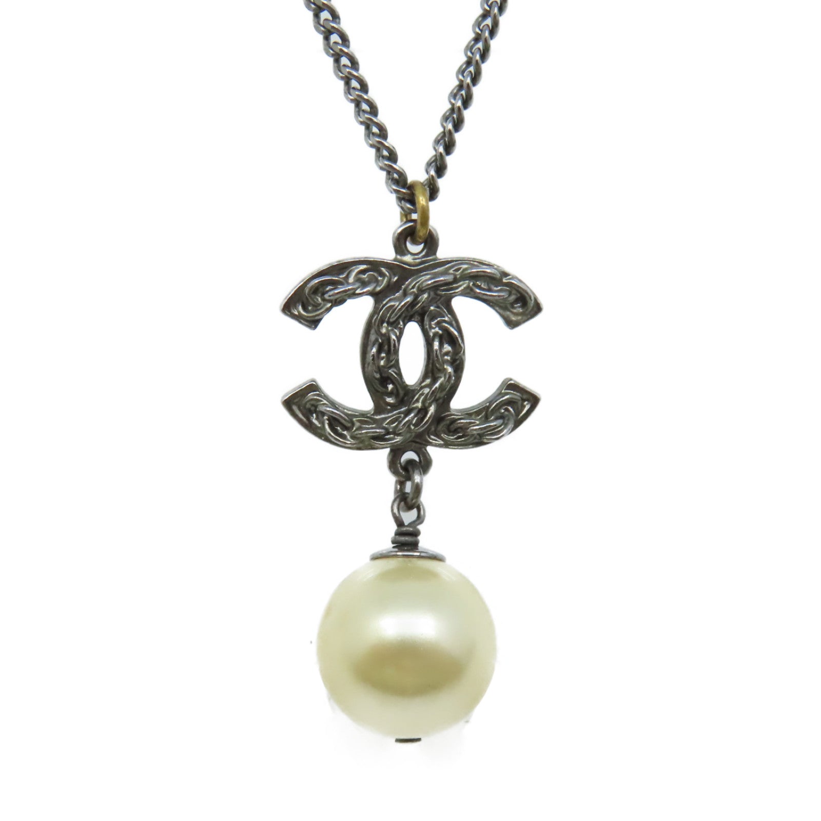 CHANEL 【激減優惠】金屬/仿珍珠CC Logo Pendant Necklace項鏈珍珠色