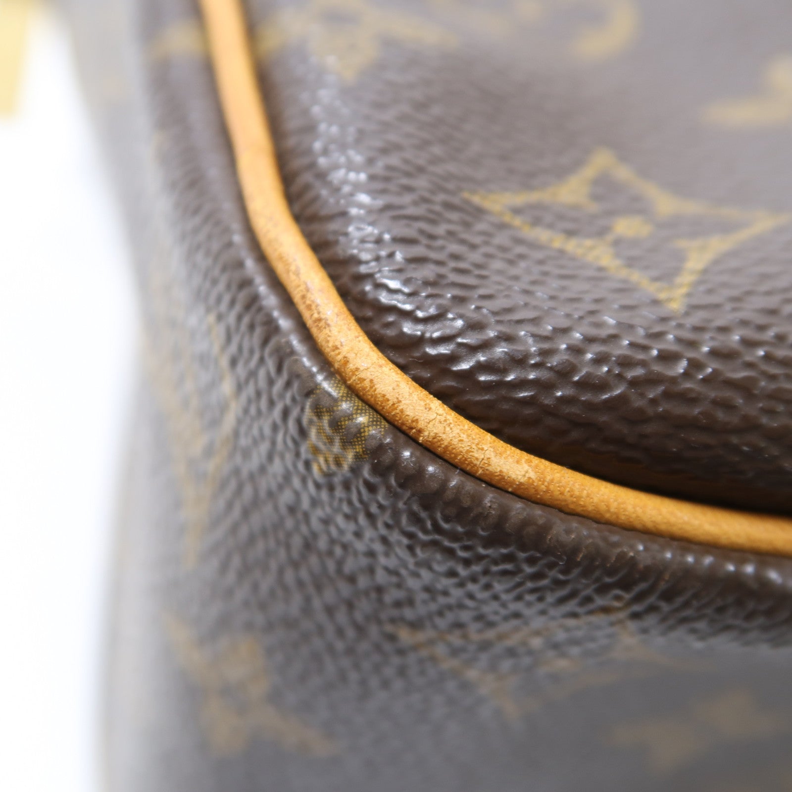 LOUIS VUITTON Monogram Cite金扣肩背袋啡色