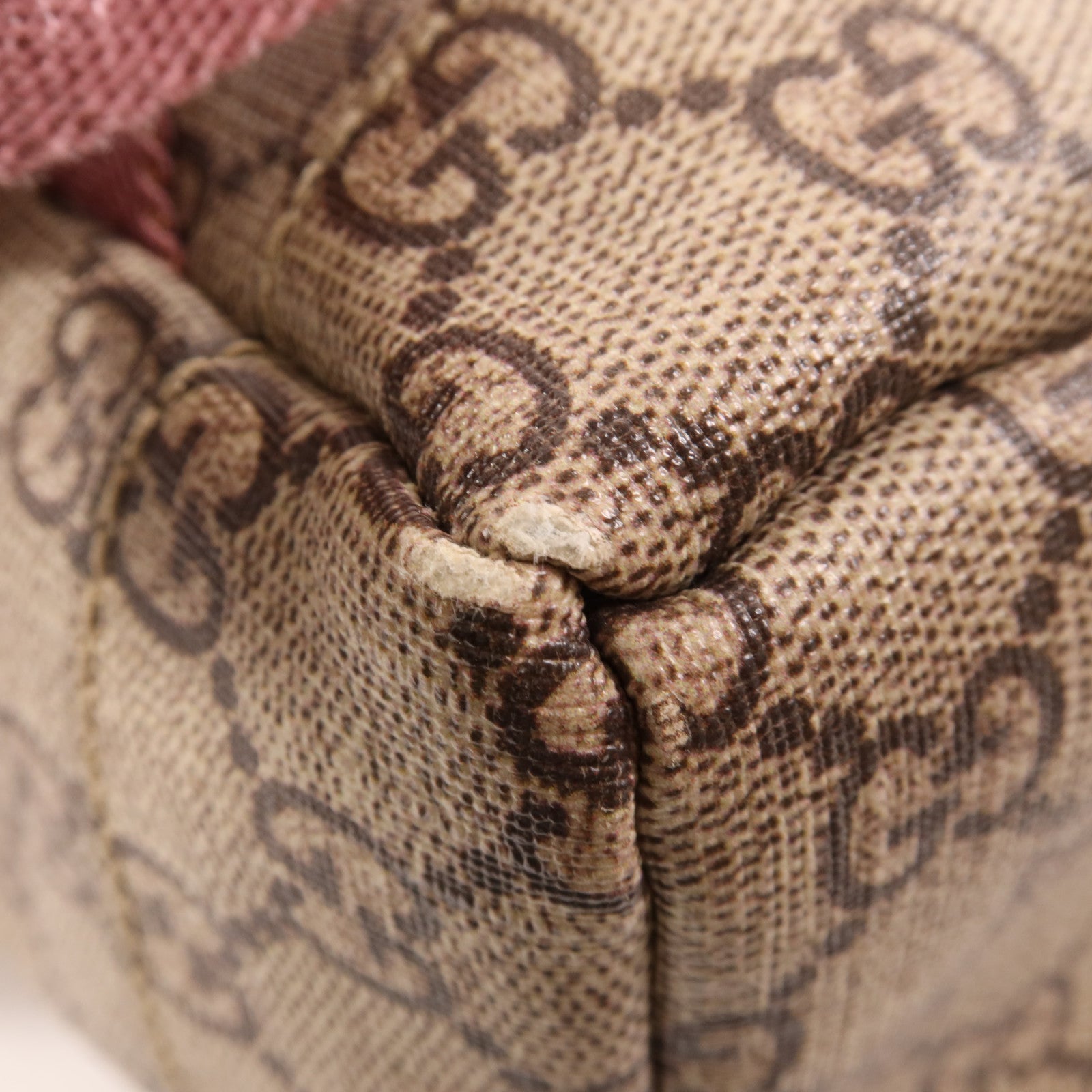 GUCCI 塗層帆布GG Supreme Blooms Backpack銀扣背包