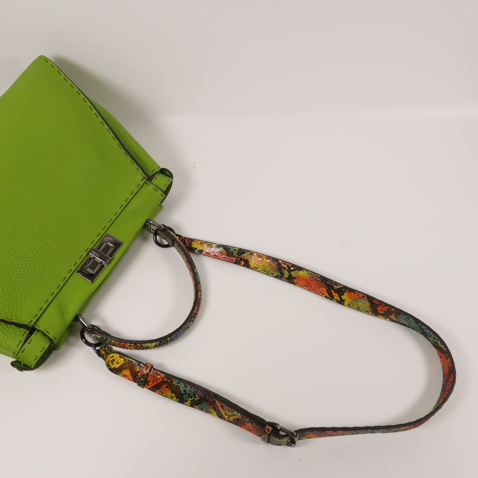 FENDI 【激減優惠】牛皮/蛇皮革Peekaboo銀扣手挽肩背兩用袋