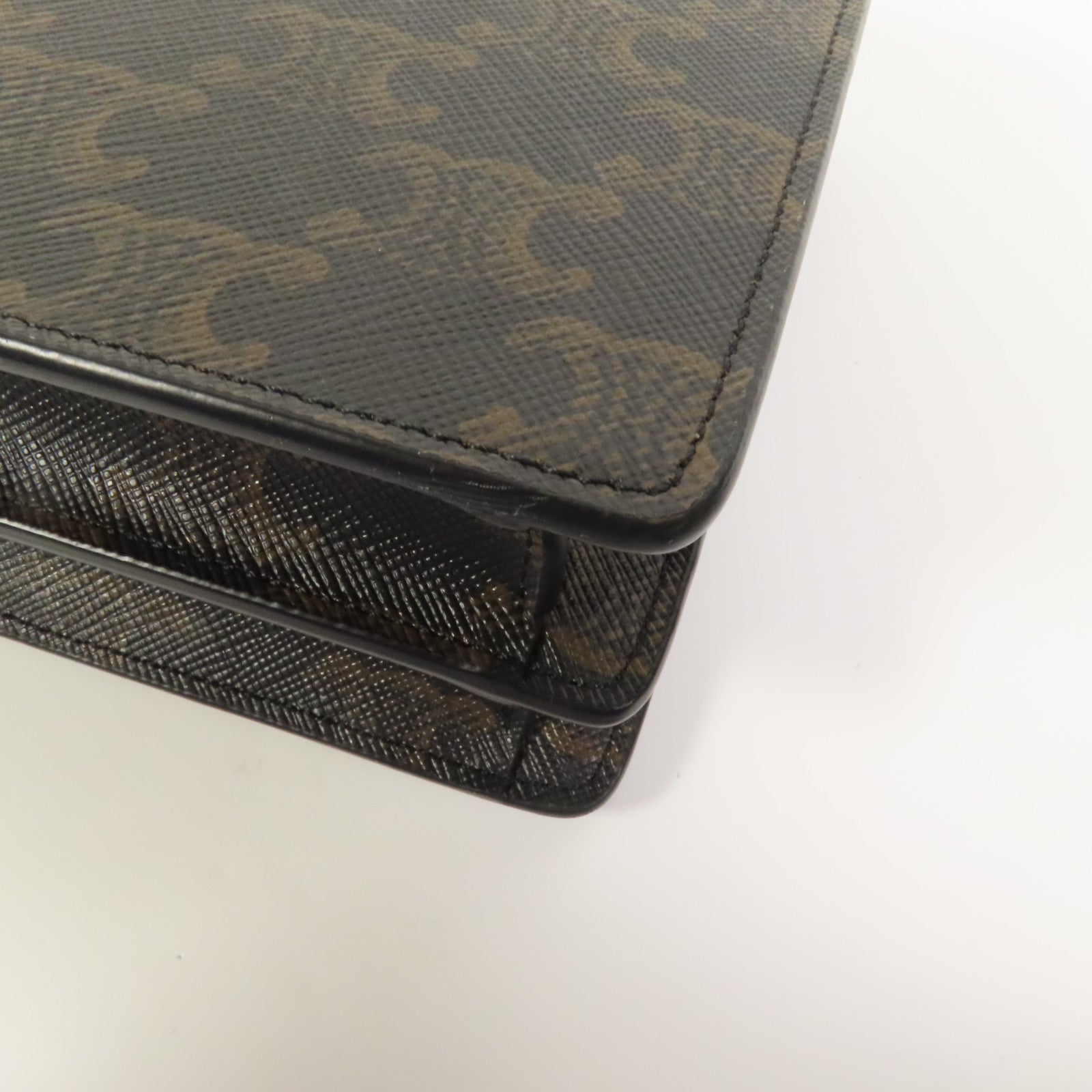 CELINE 塗層帆布Wallet On Strap肩背袋