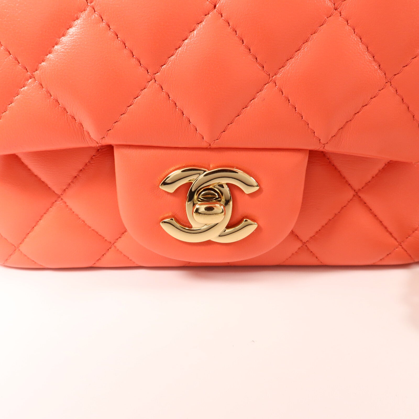 CHANEL 羊皮皮革Classic 17鏈帶肩背袋