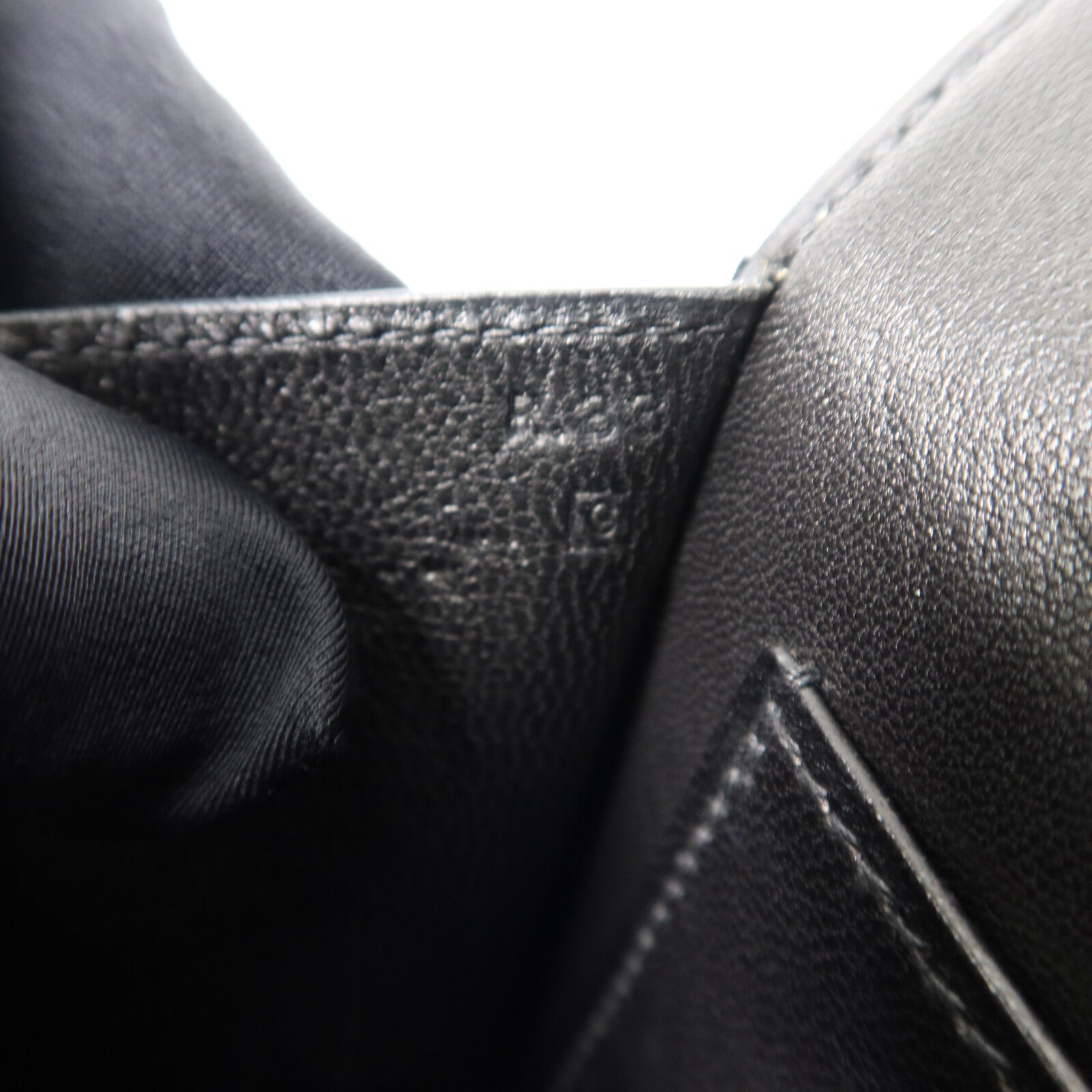 HERMES Box皮革Constance Mini肩背袋Noir