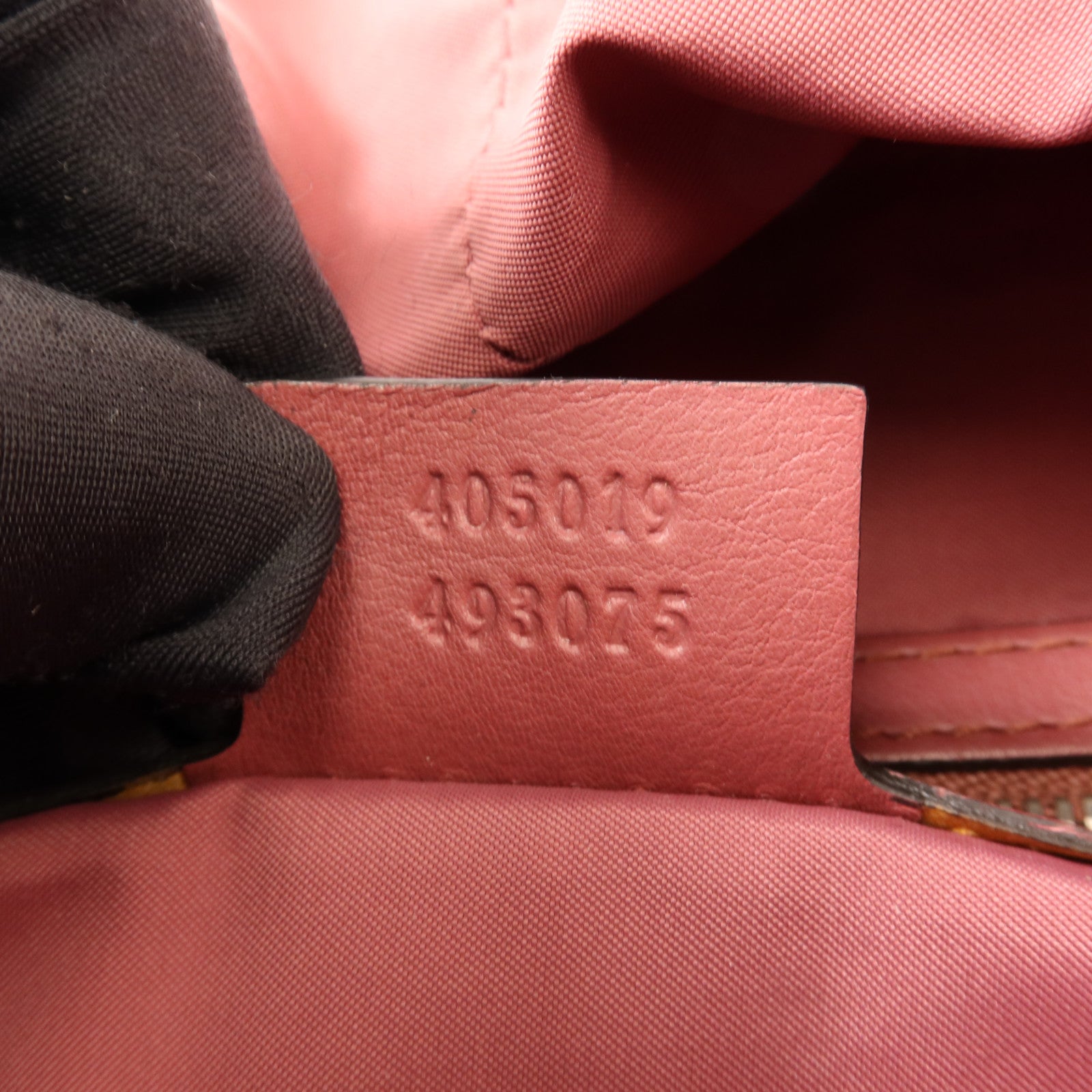 GUCCI 塗層帆布GG Supreme Blooms Backpack銀扣背包