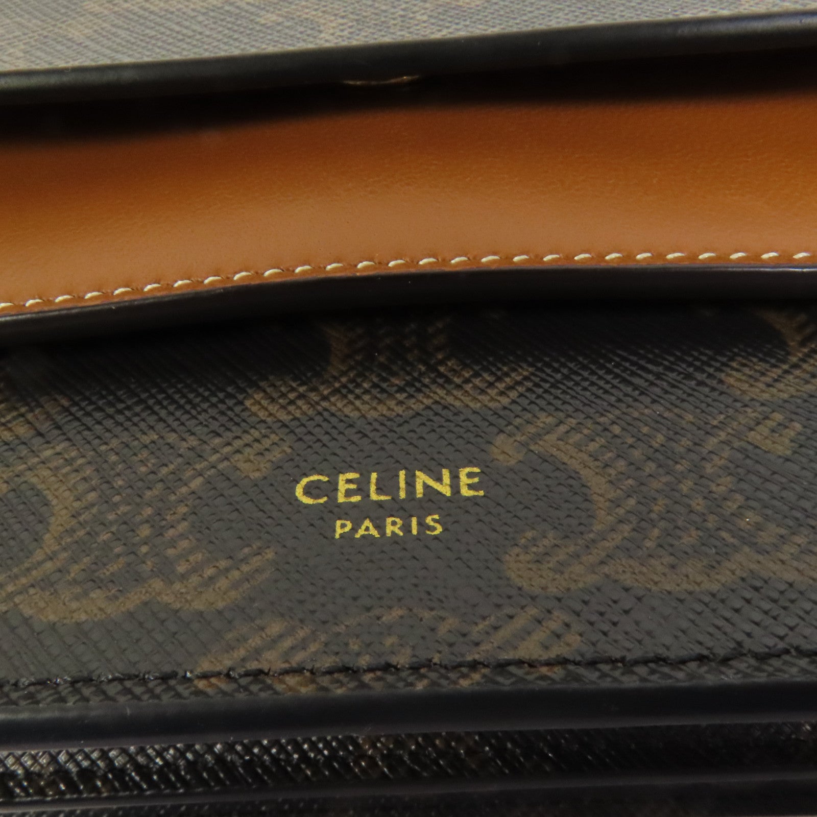 CELINE 塗層帆布Wallet On Strap肩背袋