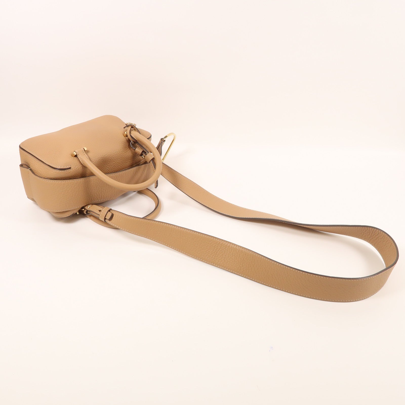 Delvaux 牛皮皮革Delvaux Cool Box Mini金扣手挽肩背兩用袋