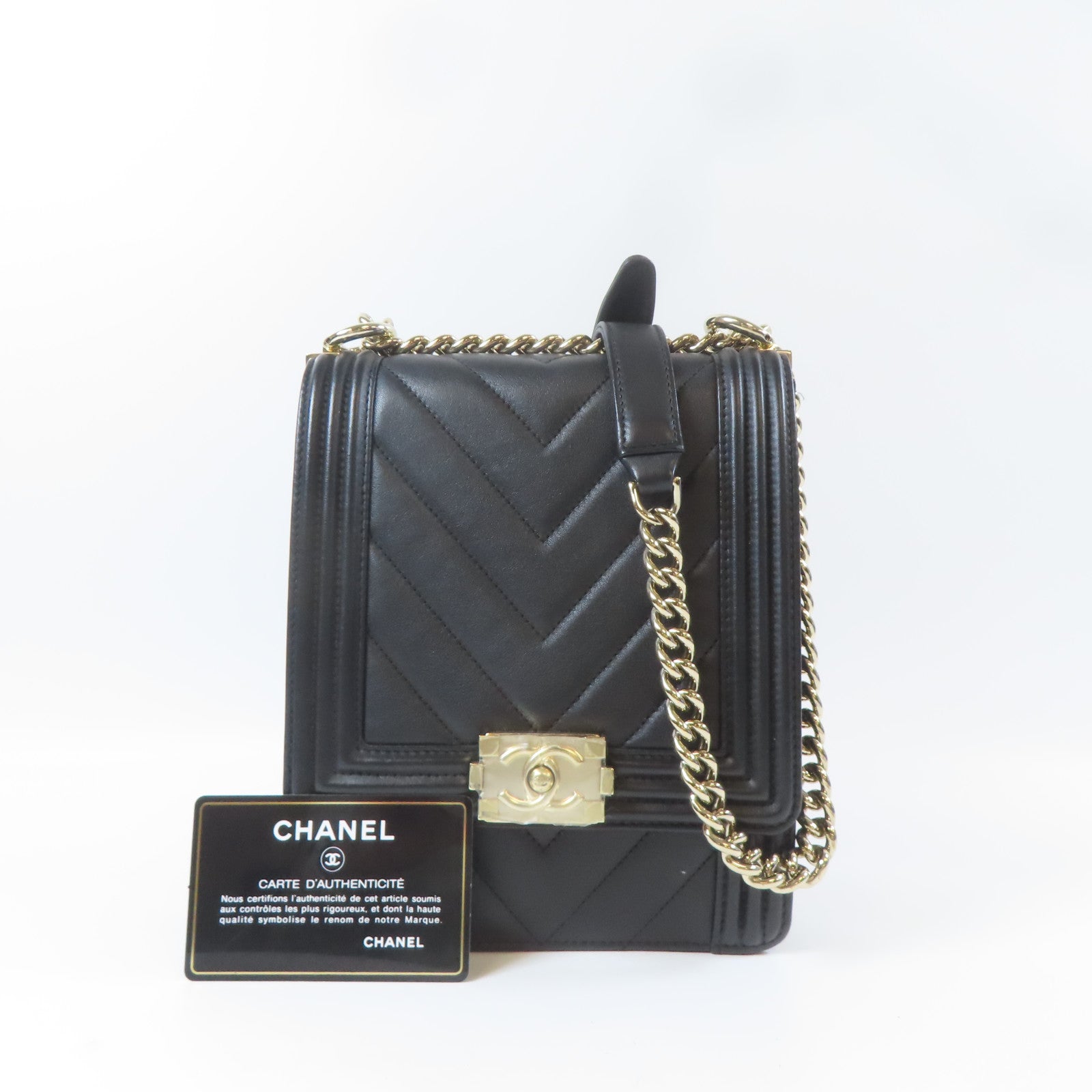 CHANEL 斜紋牛皮皮革Boy Chanel金扣鏈帶肩背袋黑色