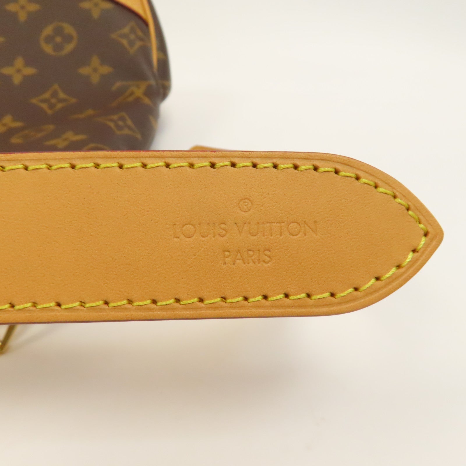 LOUIS VUITTON Monogram Odeon PM金扣肩背袋啡色