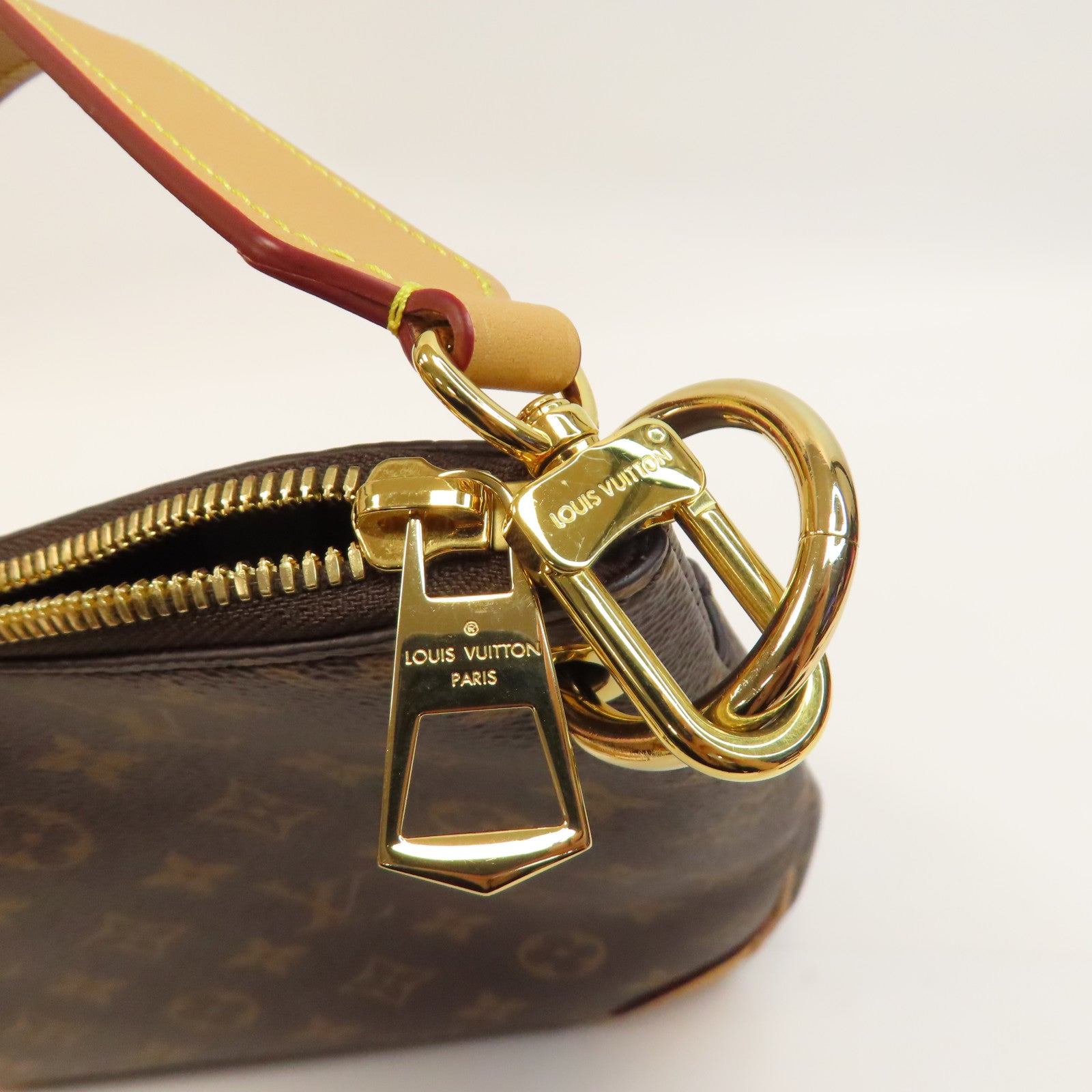 LOUIS VUITTON Monogram Odeon PM金扣肩背袋啡色