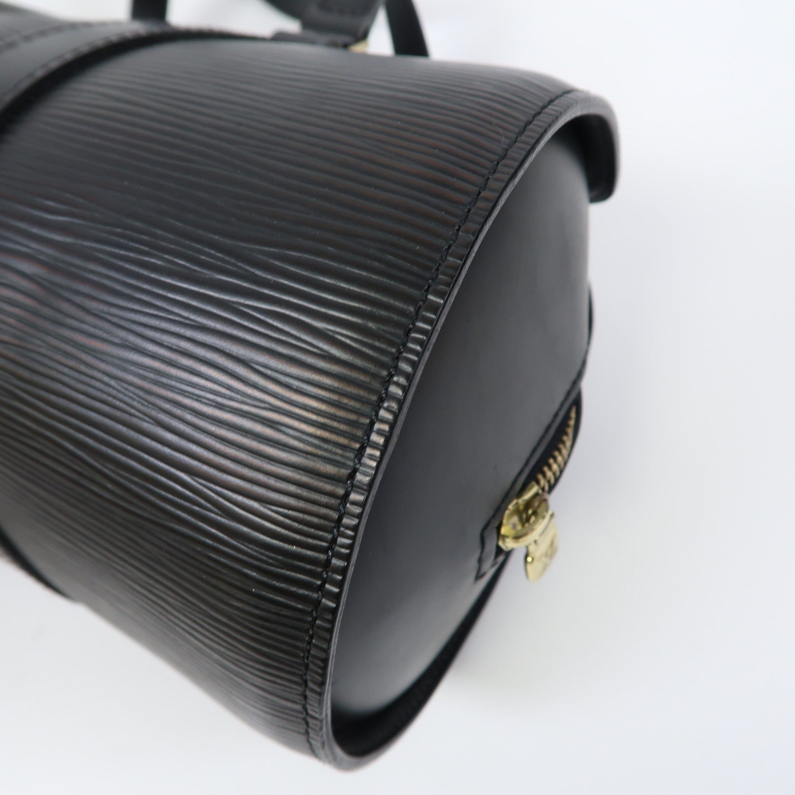 LOUIS VUITTON Epi Soufflot金扣肩背袋啡色