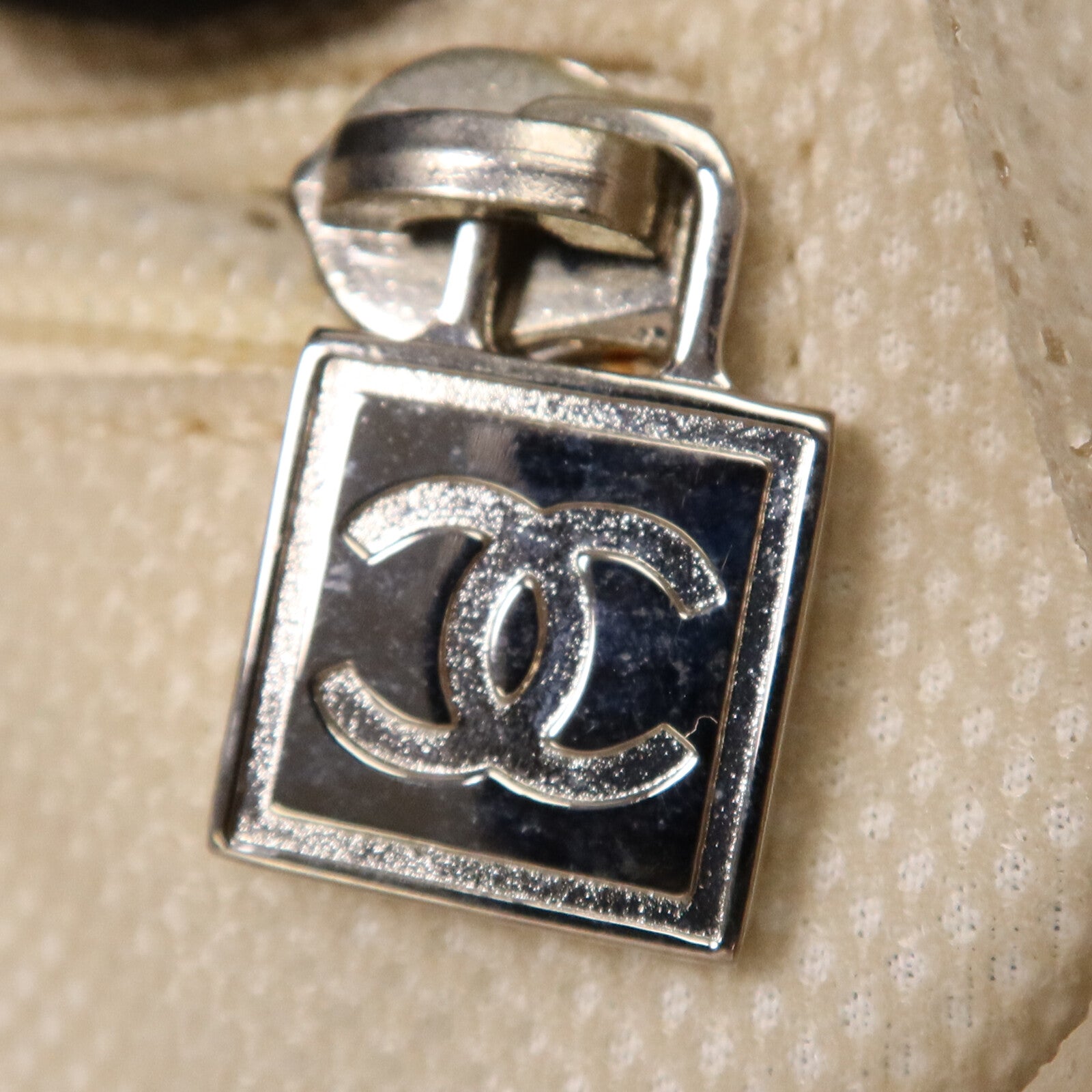 CHANEL 牛皮皮革/帆布Tote Bag銀扣肩背袋
