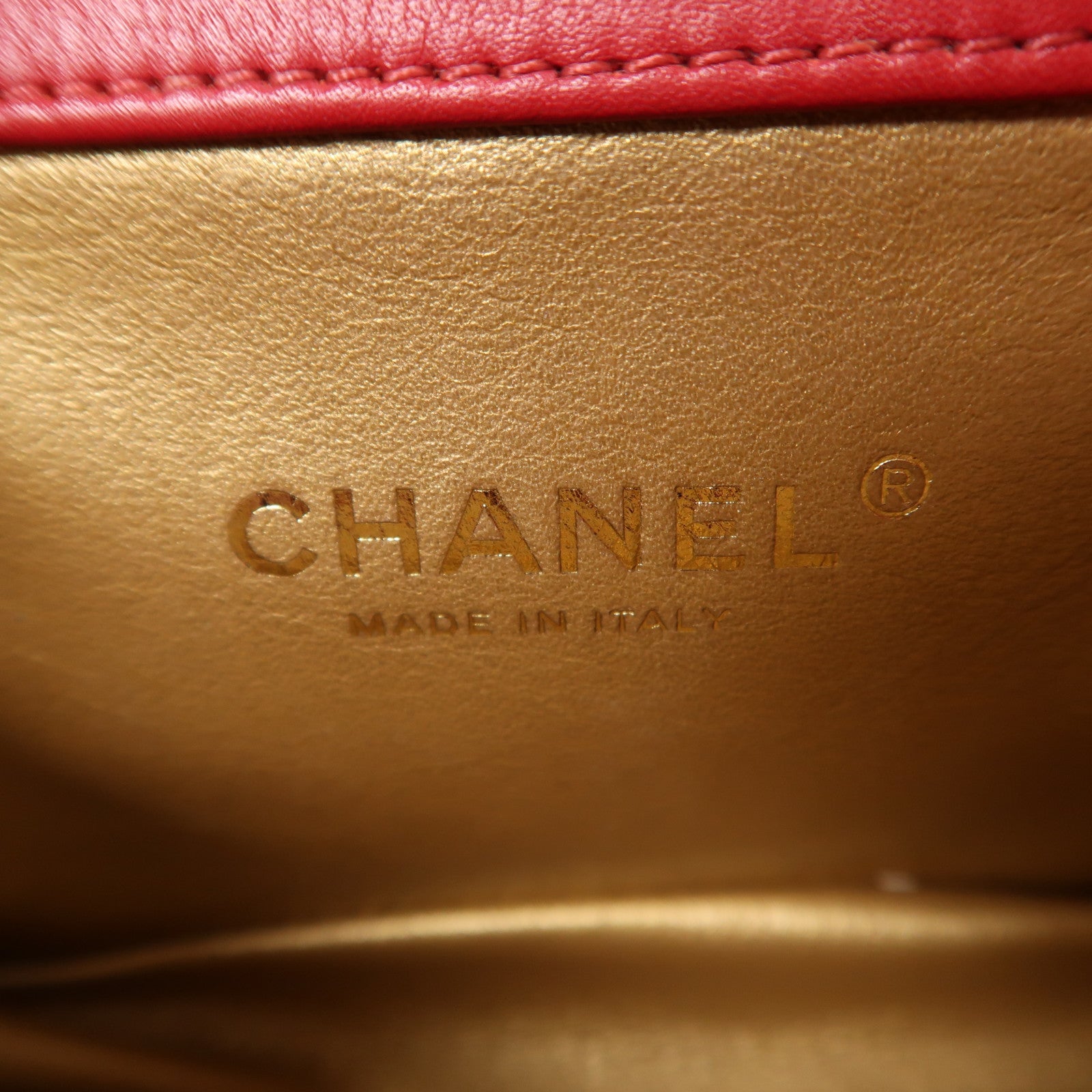 CHANEL 牛皮皮革Chain Shoulder金扣鏈帶肩背袋