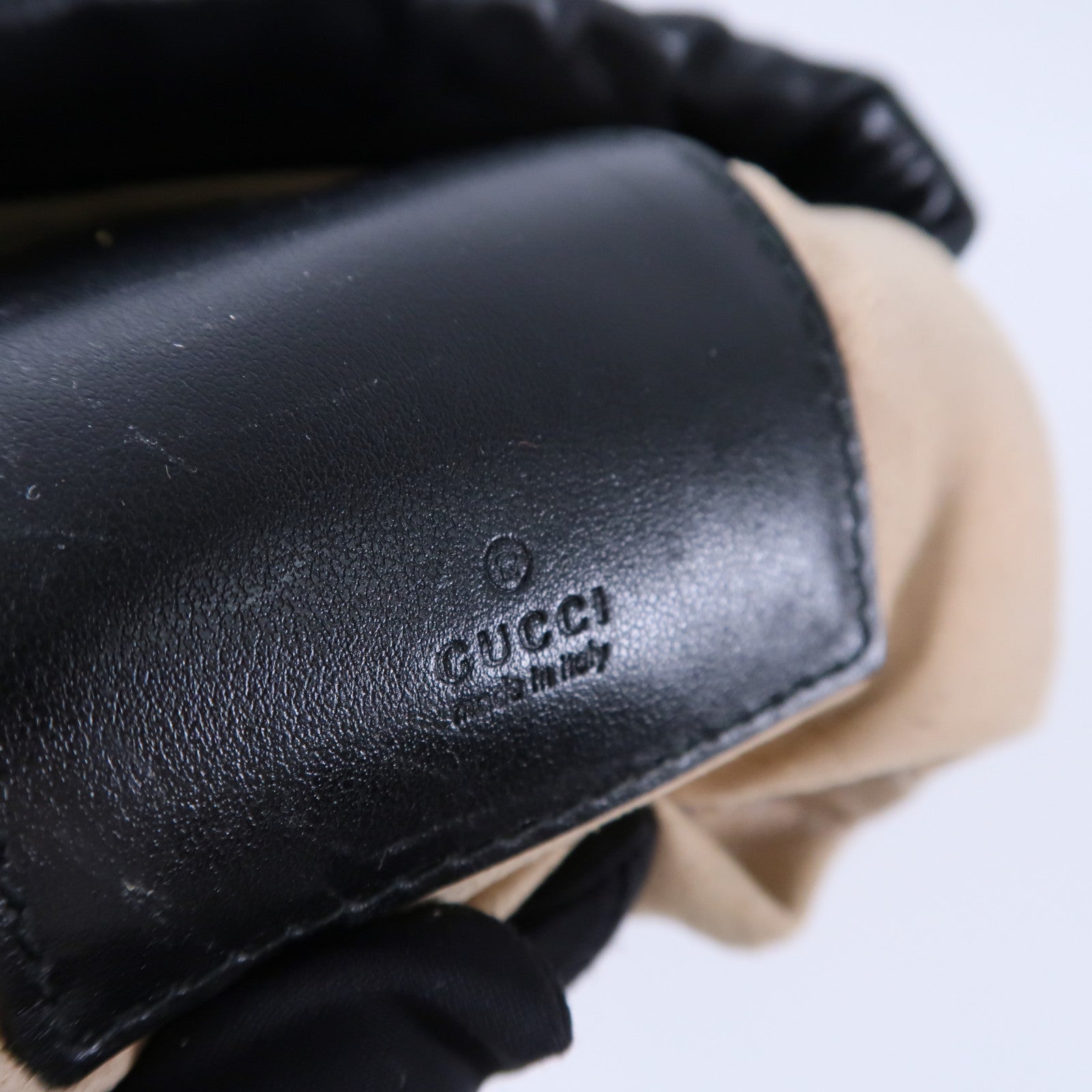 GUCCI 牛皮皮革GG Marmont Mini Bucket鏈帶肩背袋