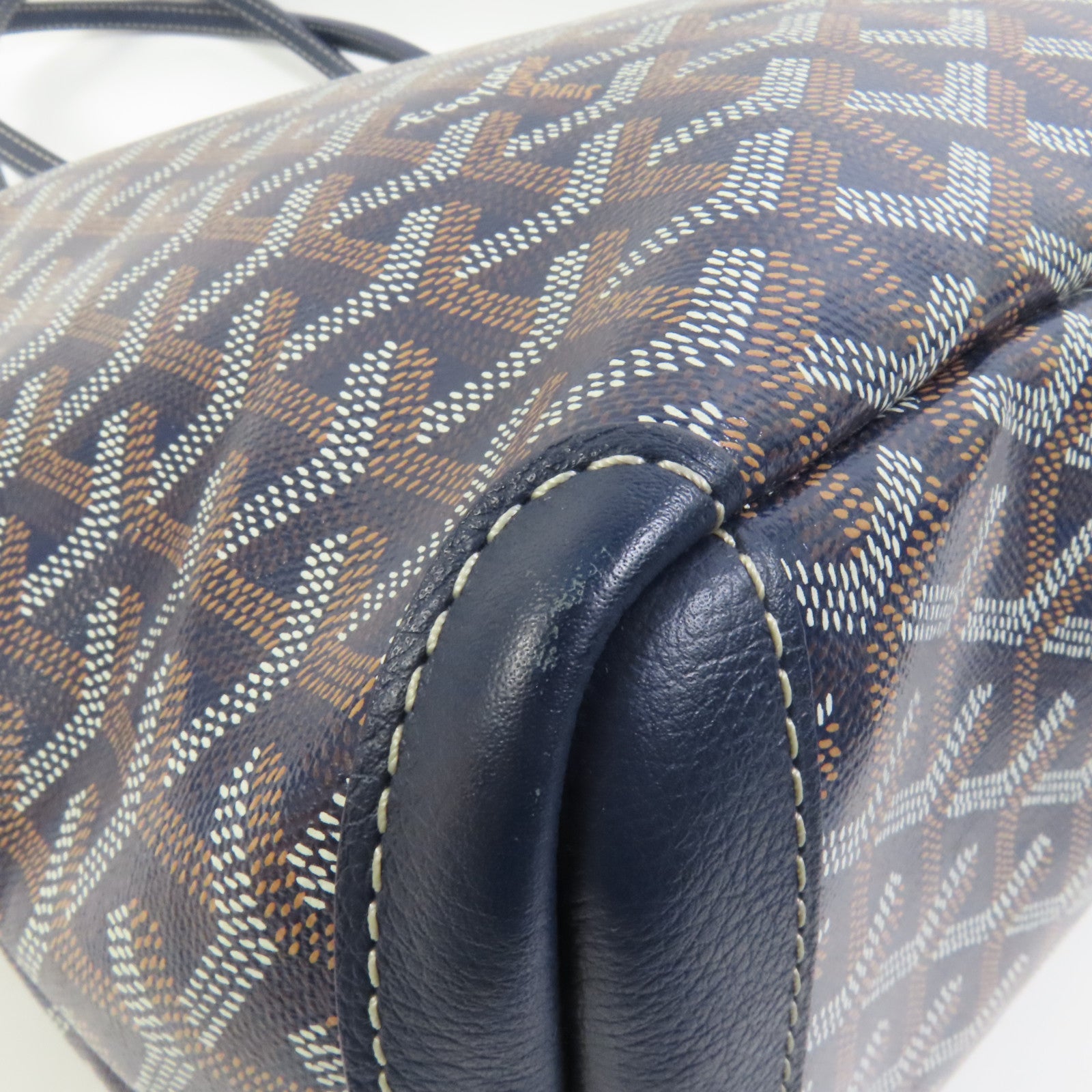 GOYARD 塗層帆布Artois PM銀扣手挽袋