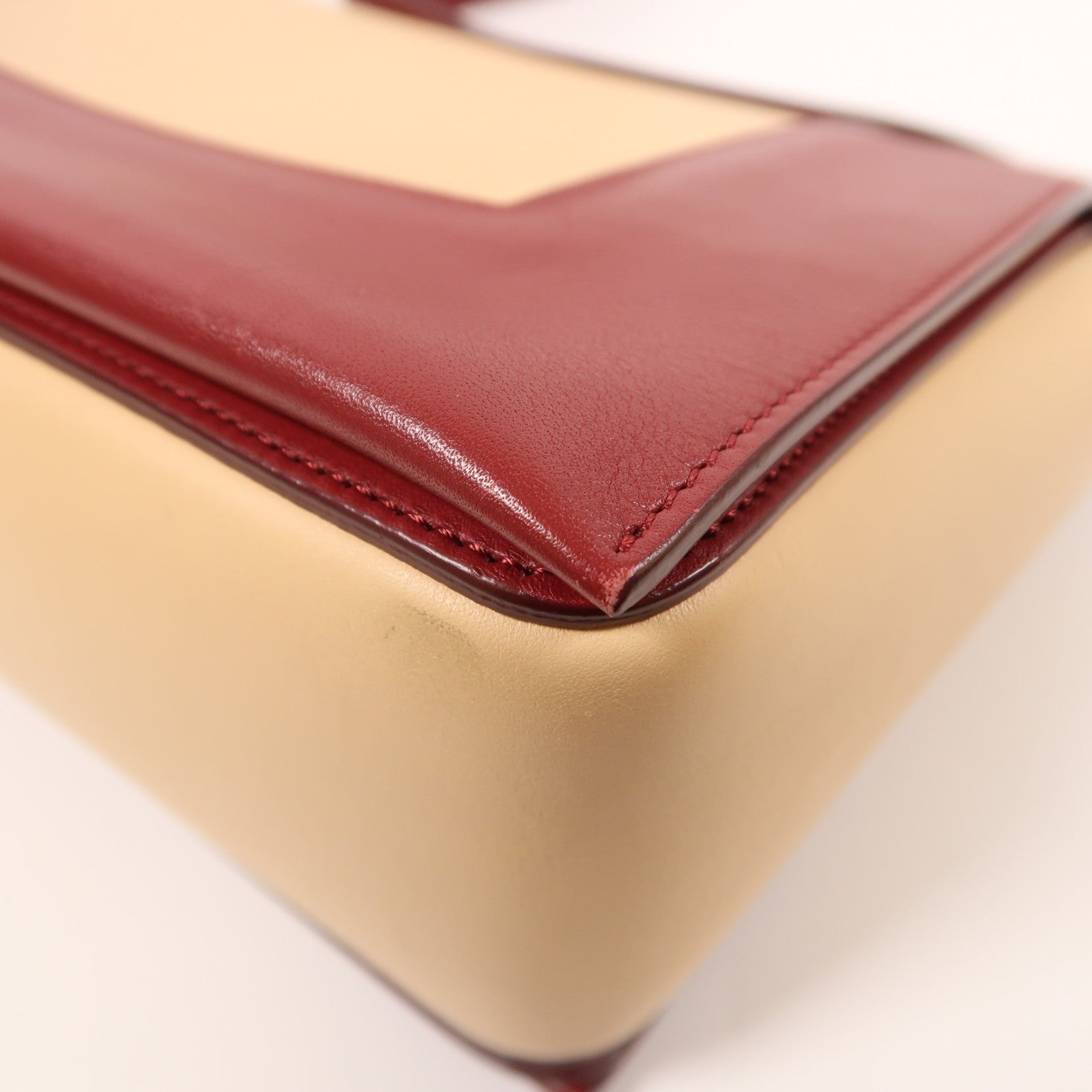 CELINE 【激減優惠】牛皮皮革Frame Bag金扣肩背袋