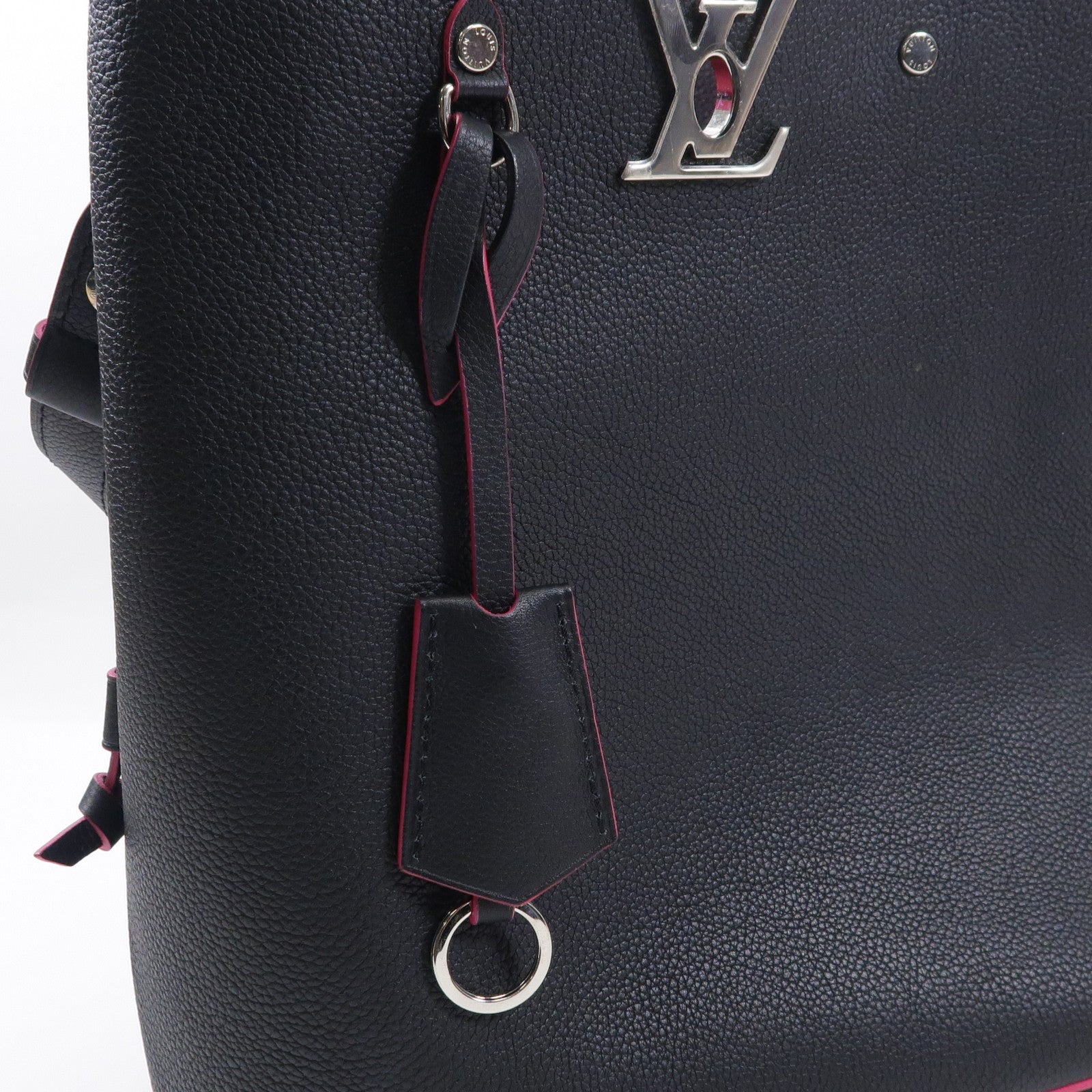 LOUIS VUITTON 牛皮皮革Lockme銀扣肩背袋