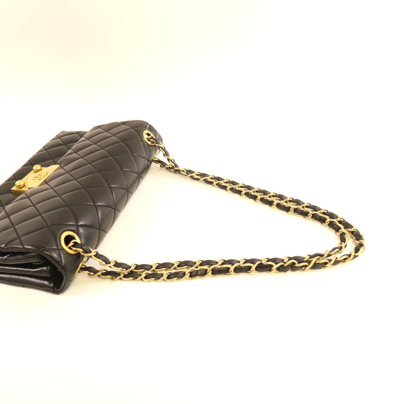 CHANEL 【激減優惠】菱格羊皮皮革Chain Shoulder金扣鏈帶肩背袋黑色
