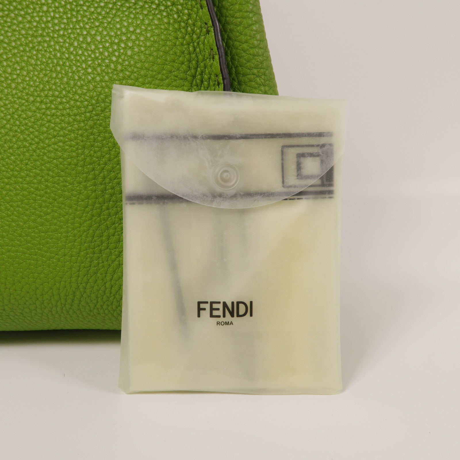 FENDI 【激減優惠】牛皮/蛇皮革Peekaboo銀扣手挽肩背兩用袋