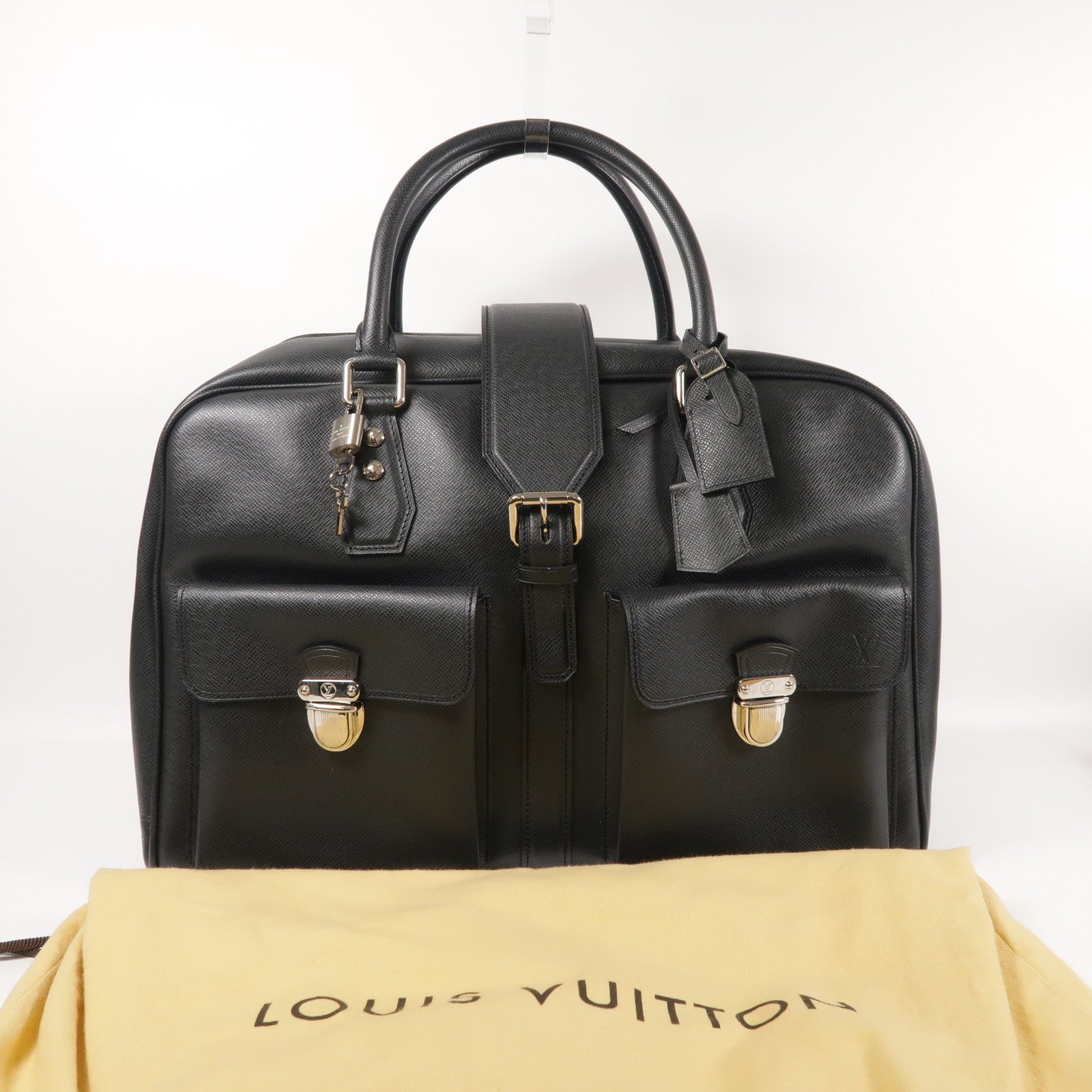 LOUIS VUITTON Taiga Ivan Travel Bag銀扣手挽袋