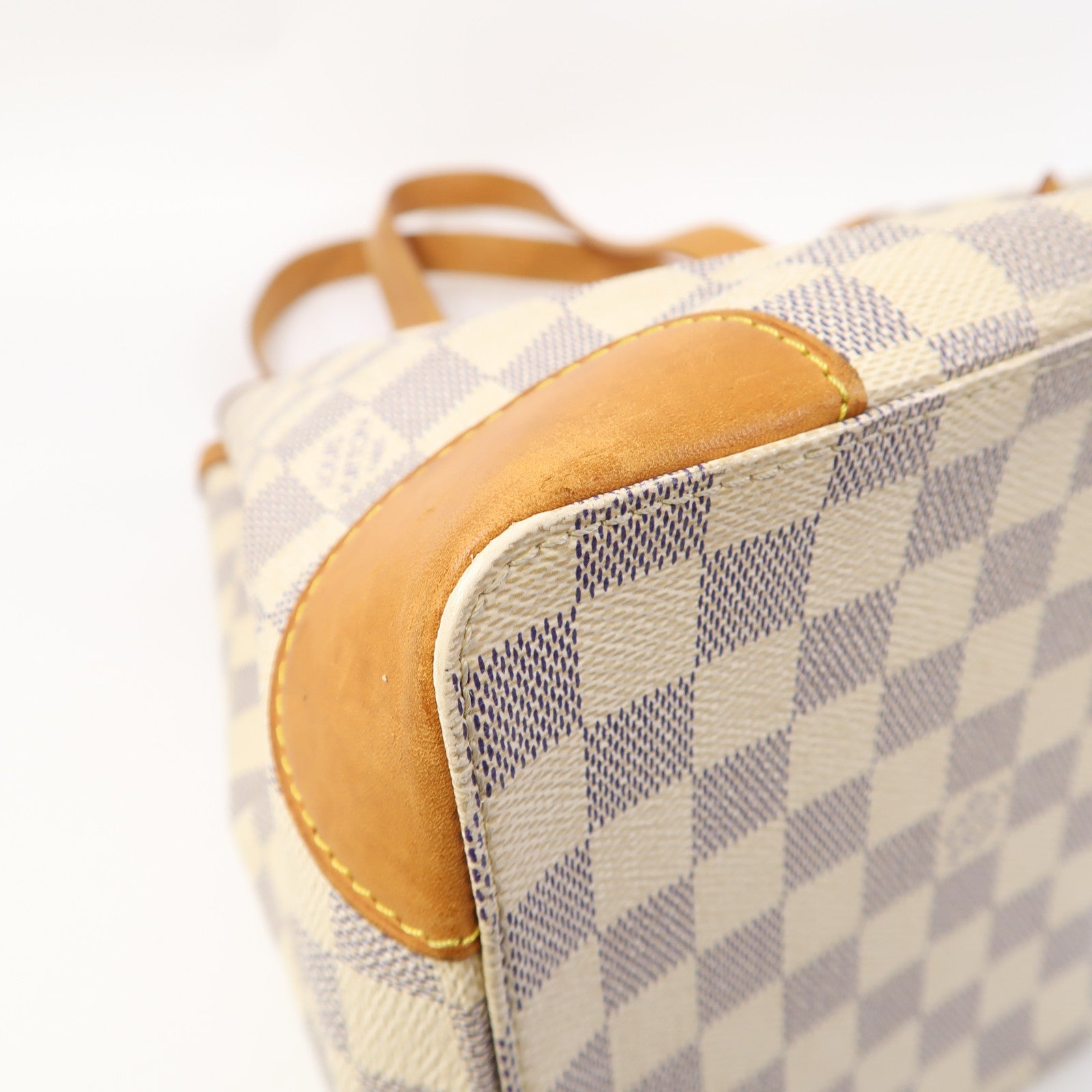 LOUIS VUITTON 【激減優惠】Damier Azur Hampstead MM金扣肩背袋白色/藍色