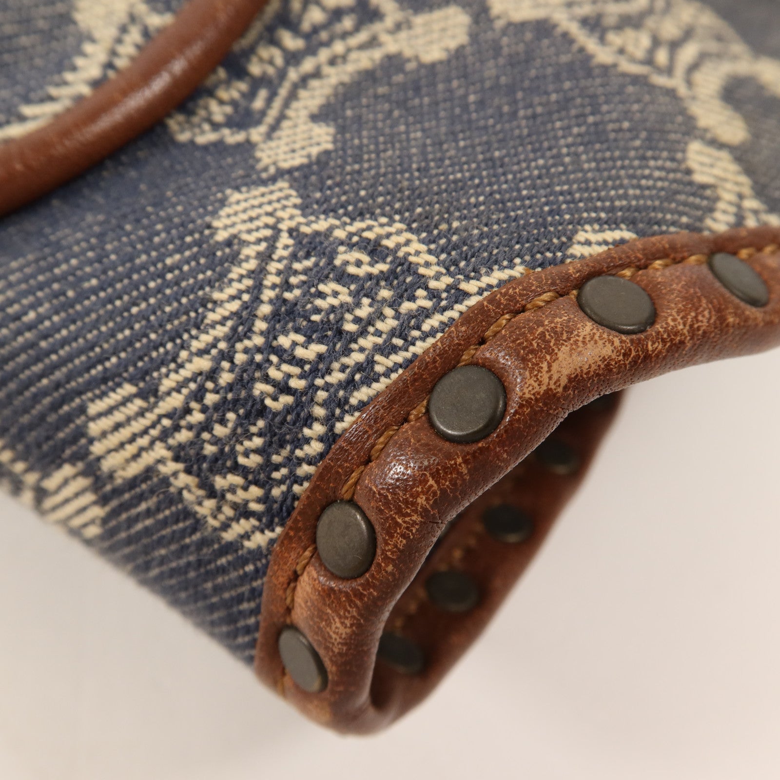 CELINE 帆布Shoulder Bag金扣肩背袋