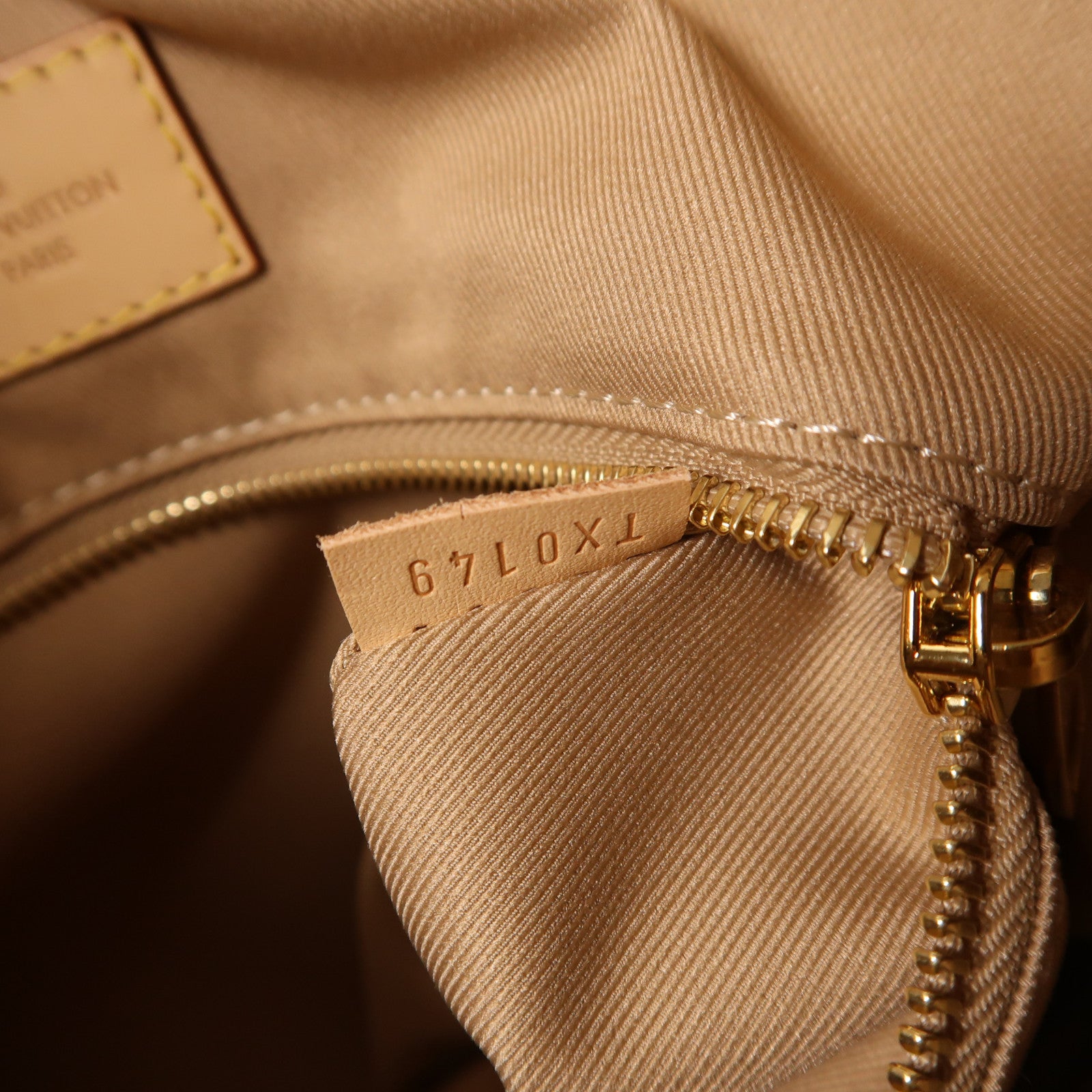 LOUIS VUITTON Damier Azur Sac Gracefui PM金扣肩背袋